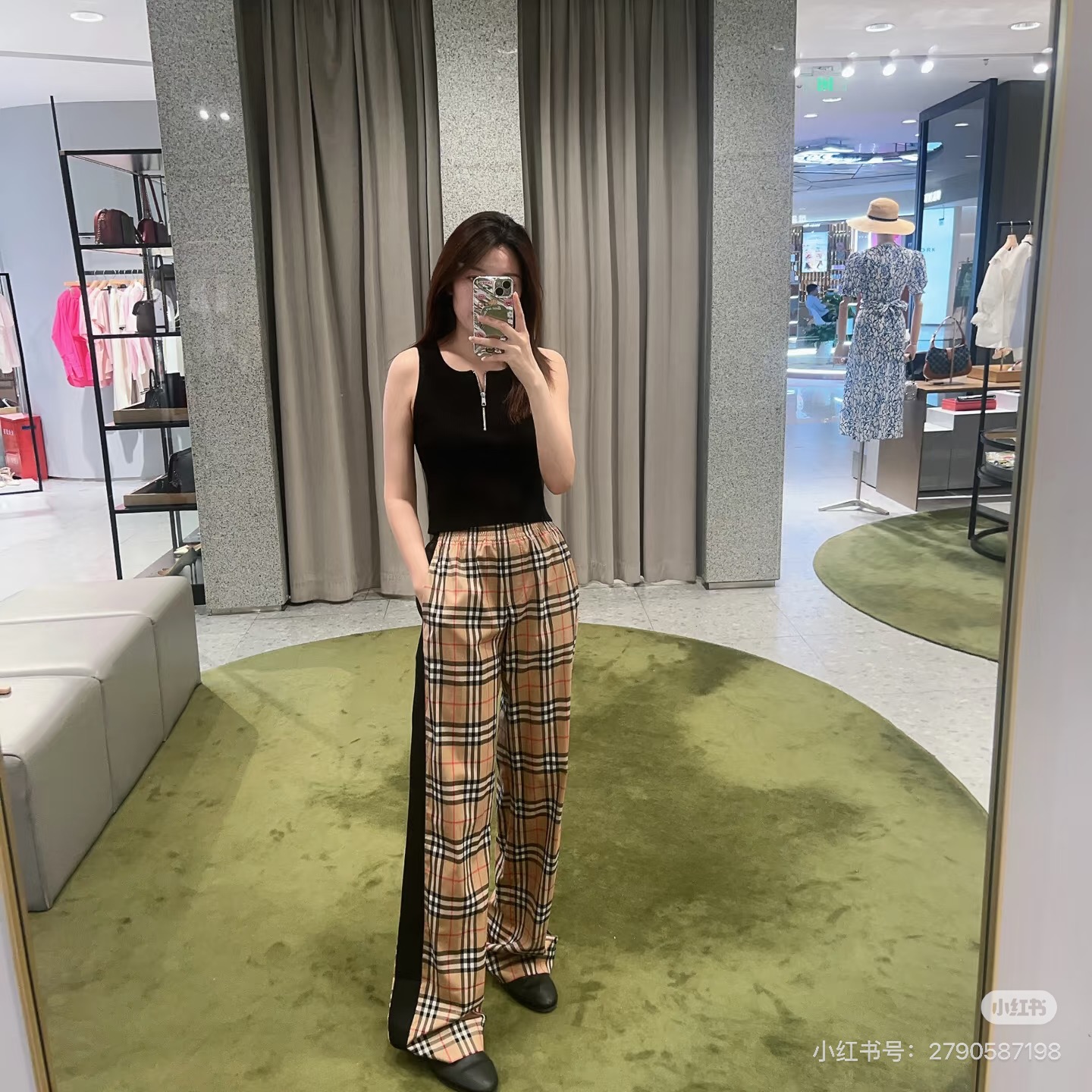 巴宝莉经典格纹真的很爱