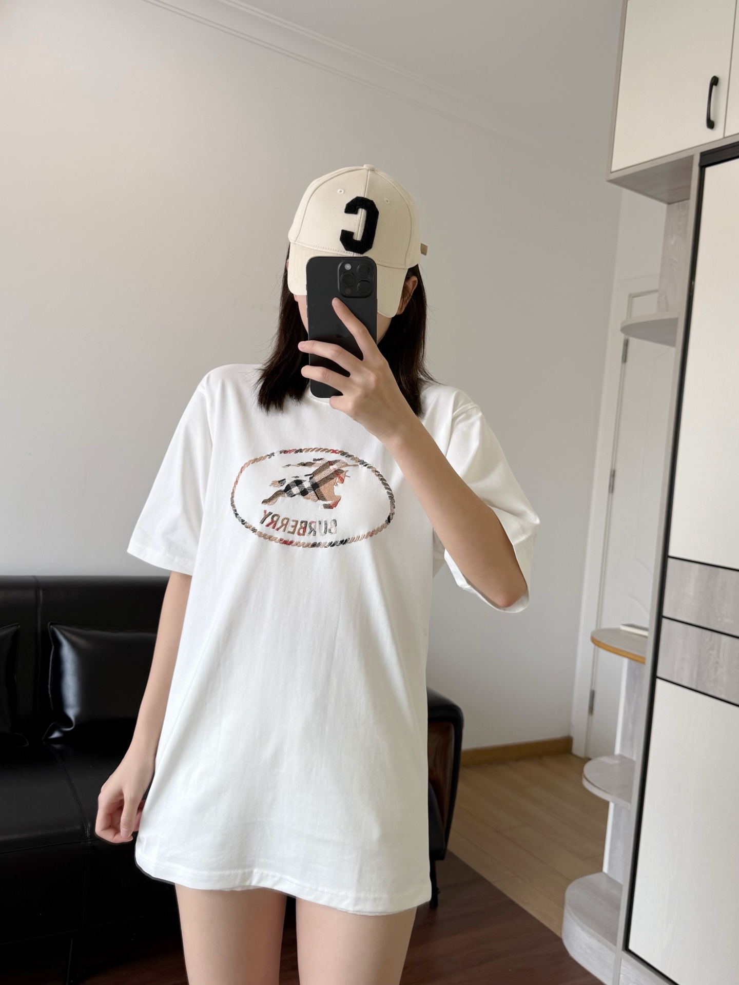 NO:793409,Model 166 98 wears size S for a loose fit,19860909模特166 98穿S码效果宽松,,,Women's clothing