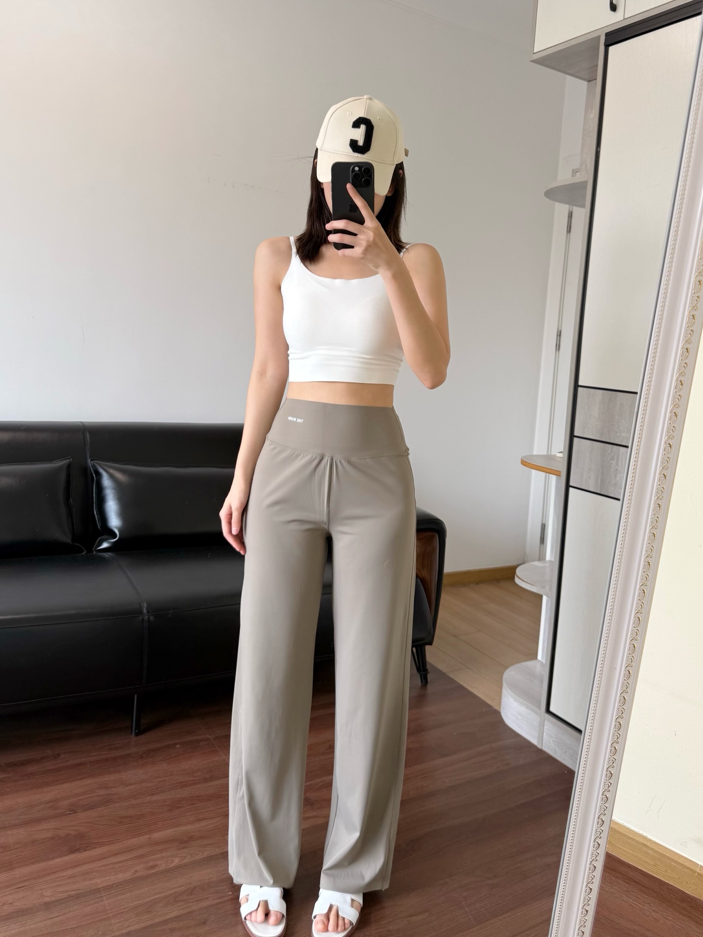 NO:839742,Model 166 98 wears M size,19860909模特166 98穿M码合适,,,Women's clothing
