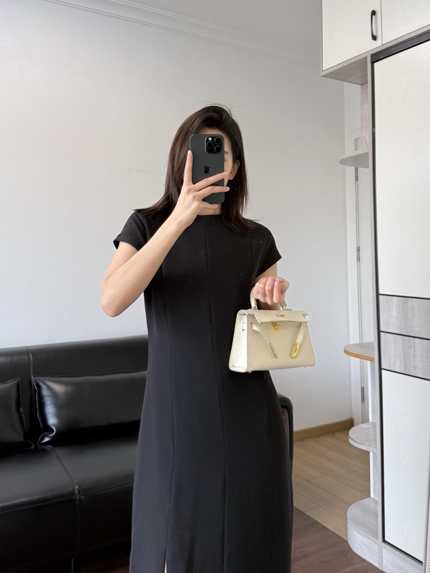 NO:797477,Model 166 98 wears size 2, which is suitable.19860909模特166 98穿2码合适,,,Women's clothing