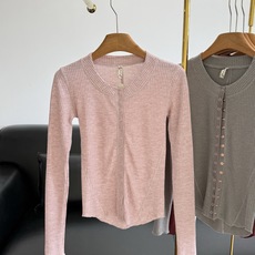 🌾Free PeoPle 华夫格针织开衫性感修身前排扣上衣82% 粘胶纤维 ➕16% 聚酯纤维 ➕2% 🌾Free PeoPle 华夫格针织开衫性感修身前排扣上衣82% 粘胶纤维 ➕16% 聚酯纤维 ➕2%