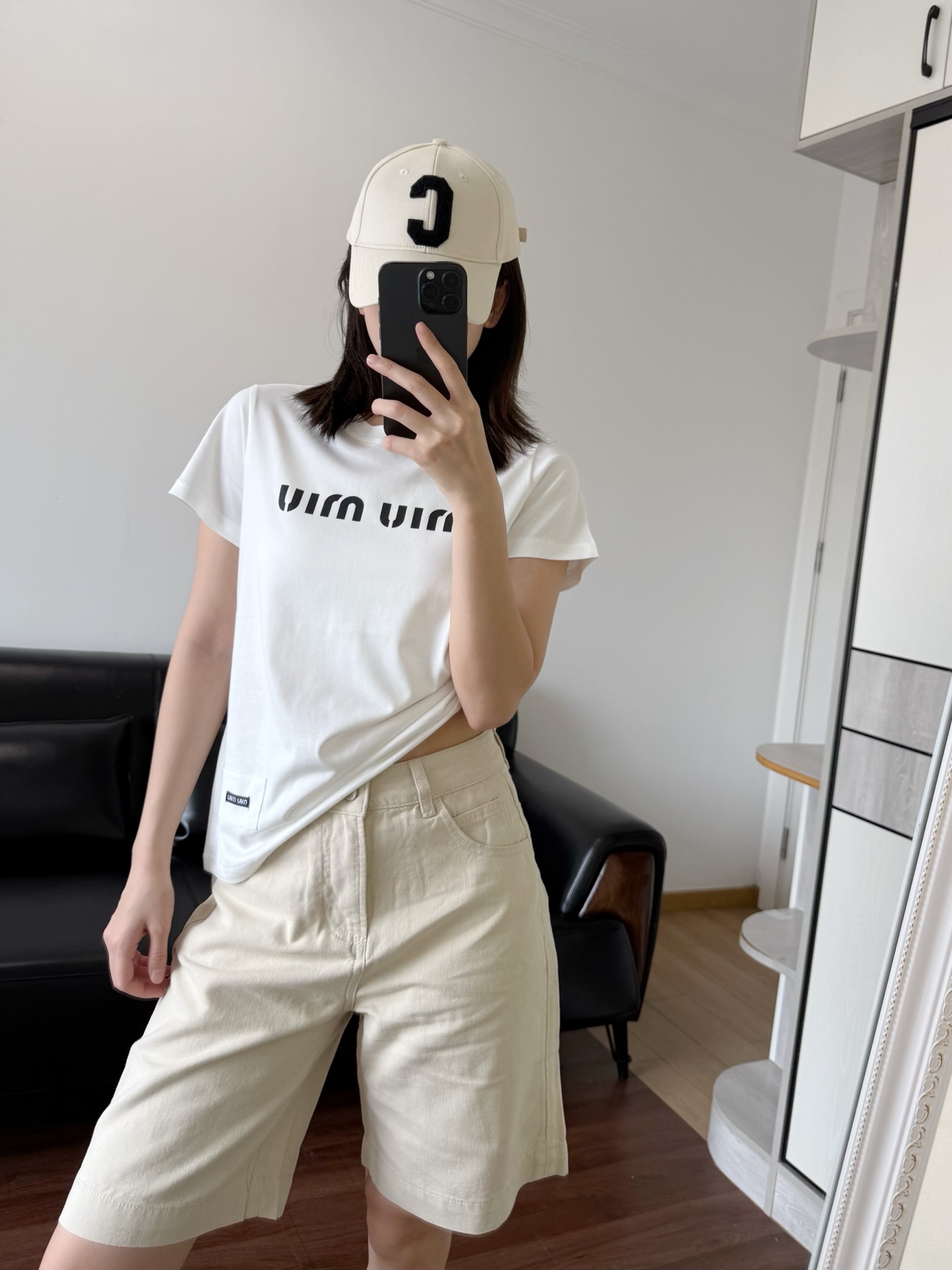 NO:806235,Model 166 98 wears size S, which is suitable.19860909模特166 98穿S码合适,,,Women's clothing