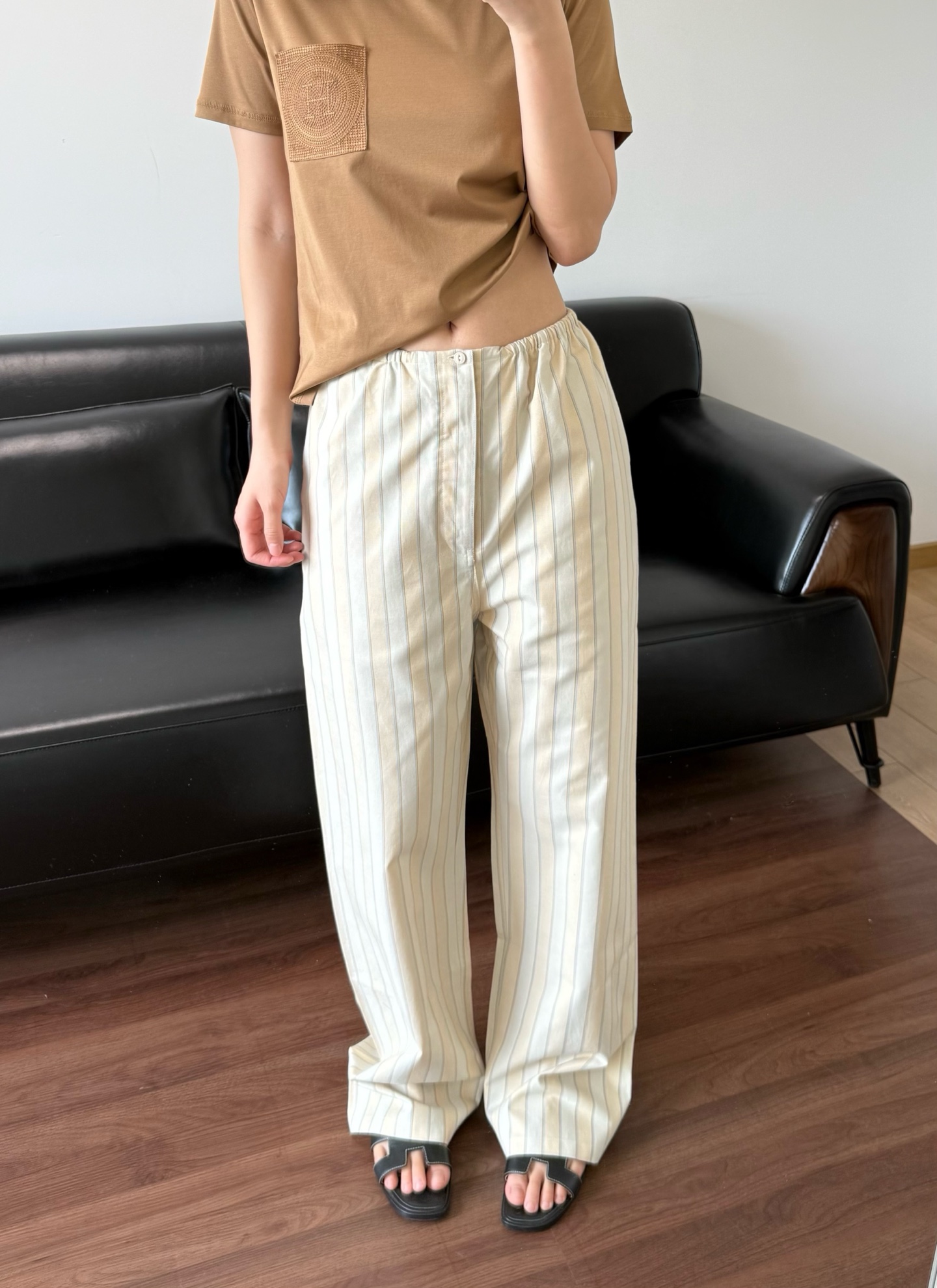 NO:830587,Model 166 98 wears size S, which is suitable.19860909模特166 98穿S码合适,,,Women's clothing