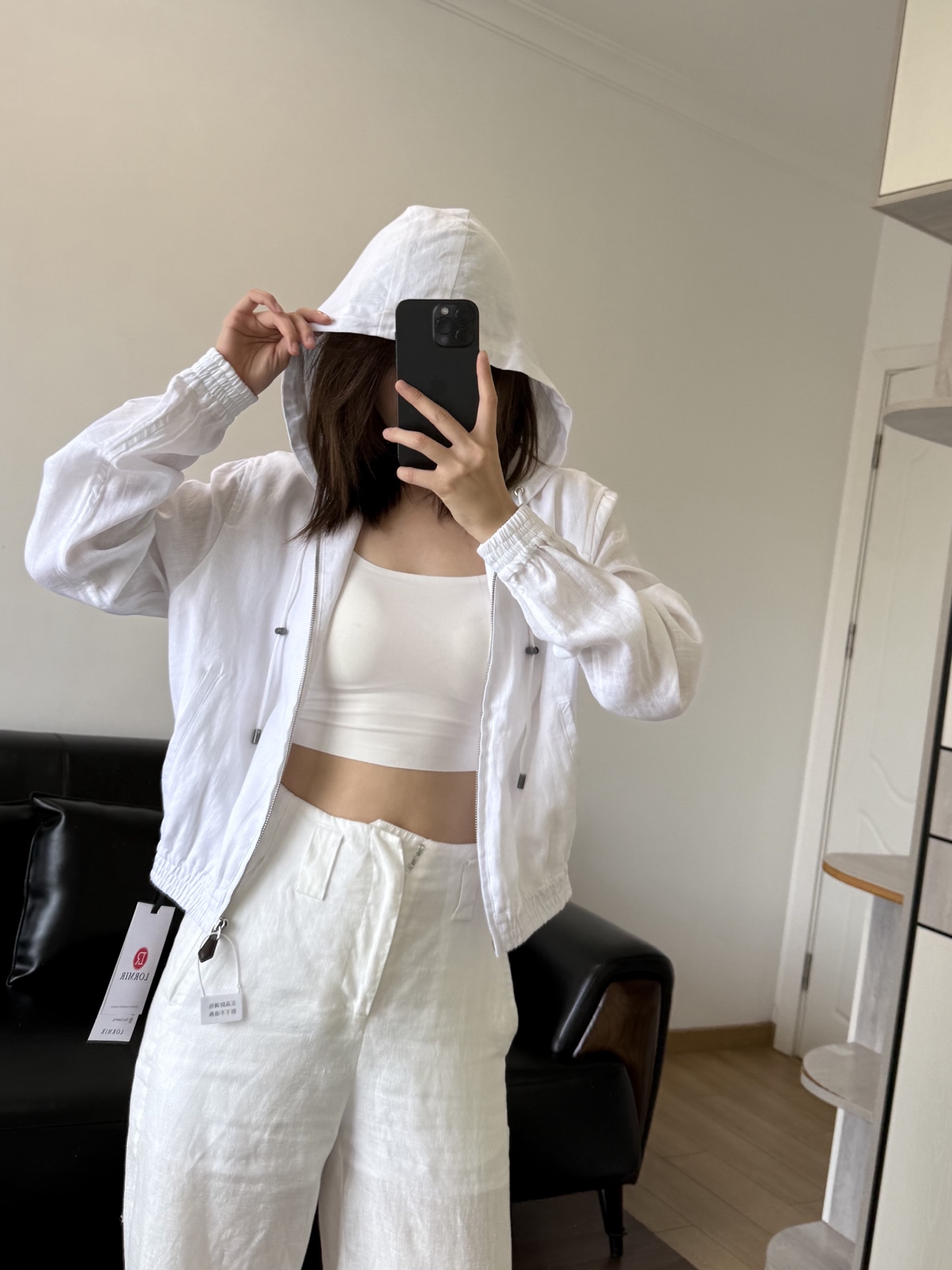 NO:837187,The clothes are slim-fitting. If you like them looser, you can go up a size.19860909衣服修身 喜欢宽松可以拍大一码,,,Women's clothing
