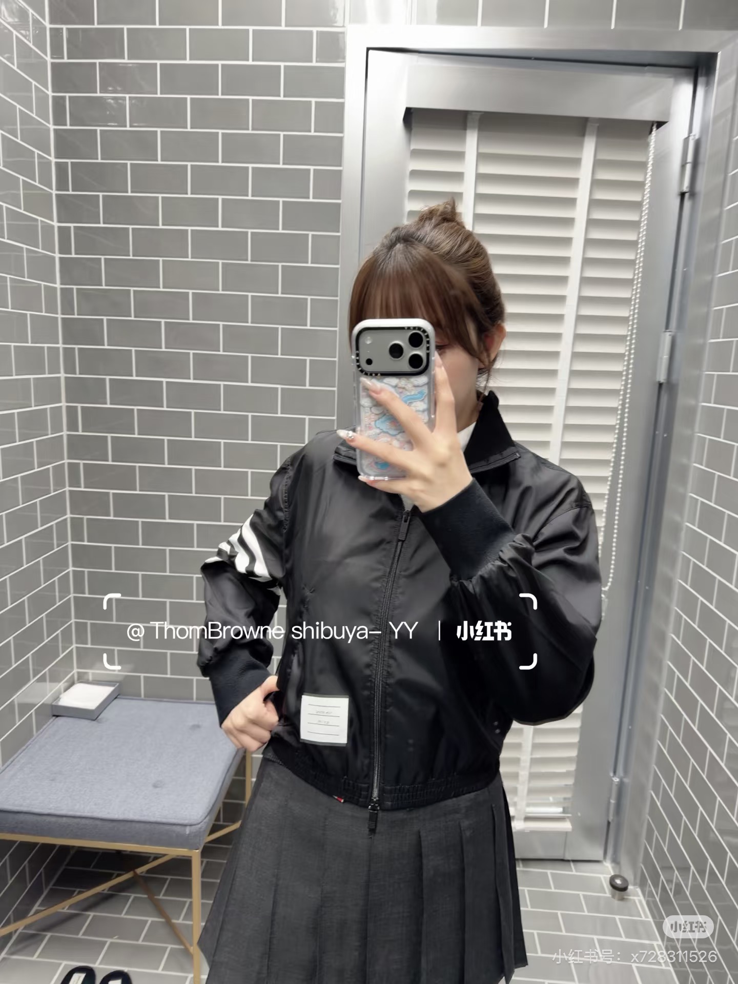 NO:841796,This set is not suitable for your body shape and can be worn for daily commuting and dating.,,19860909这套不挑身材,日常通勤、约会都能穿,,,,Women's clothing