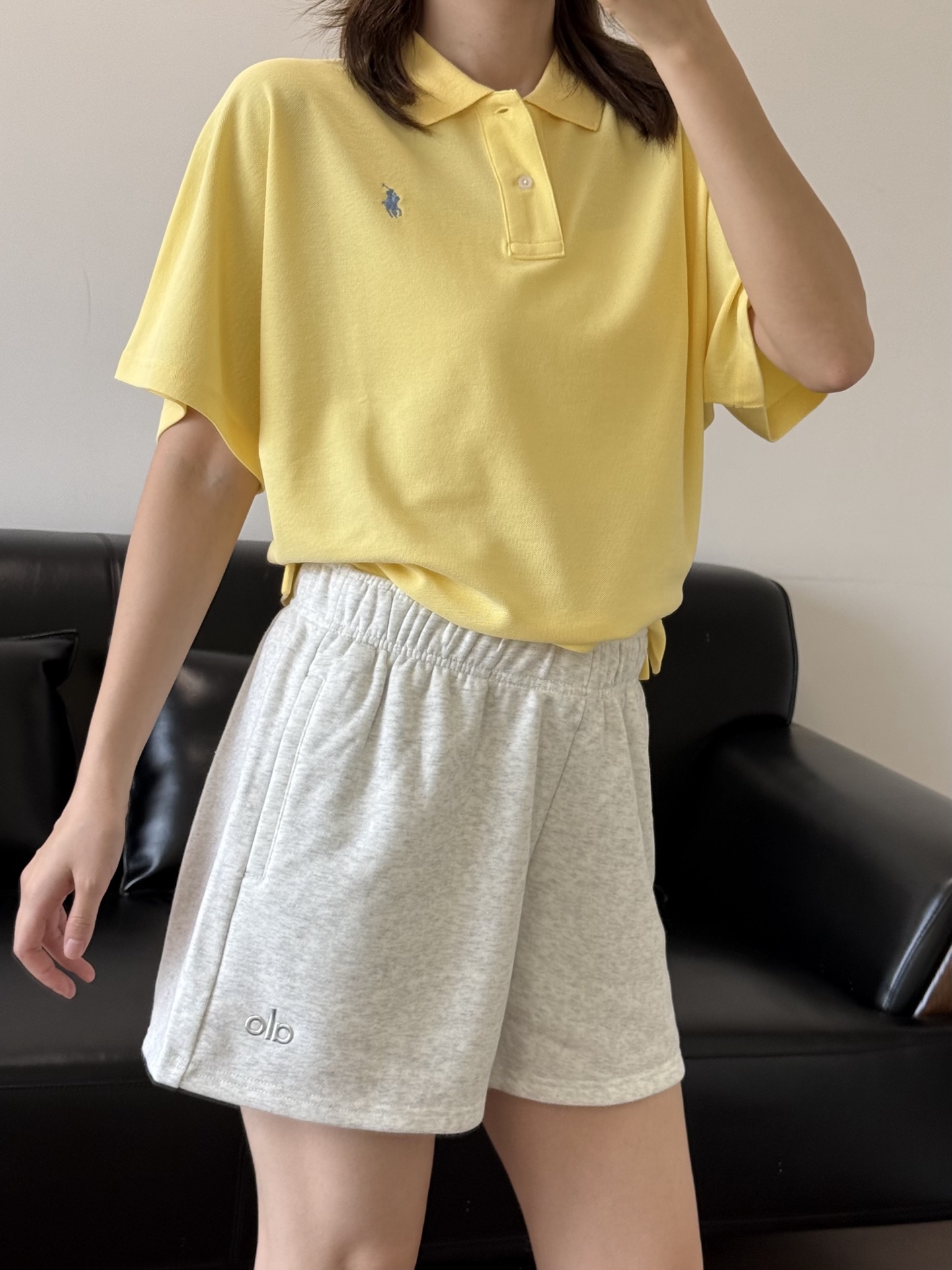 NO:842579,Model 166 98 wears size S, which is suitable.19860909模特166 98穿S码合适,,,Women's clothing
