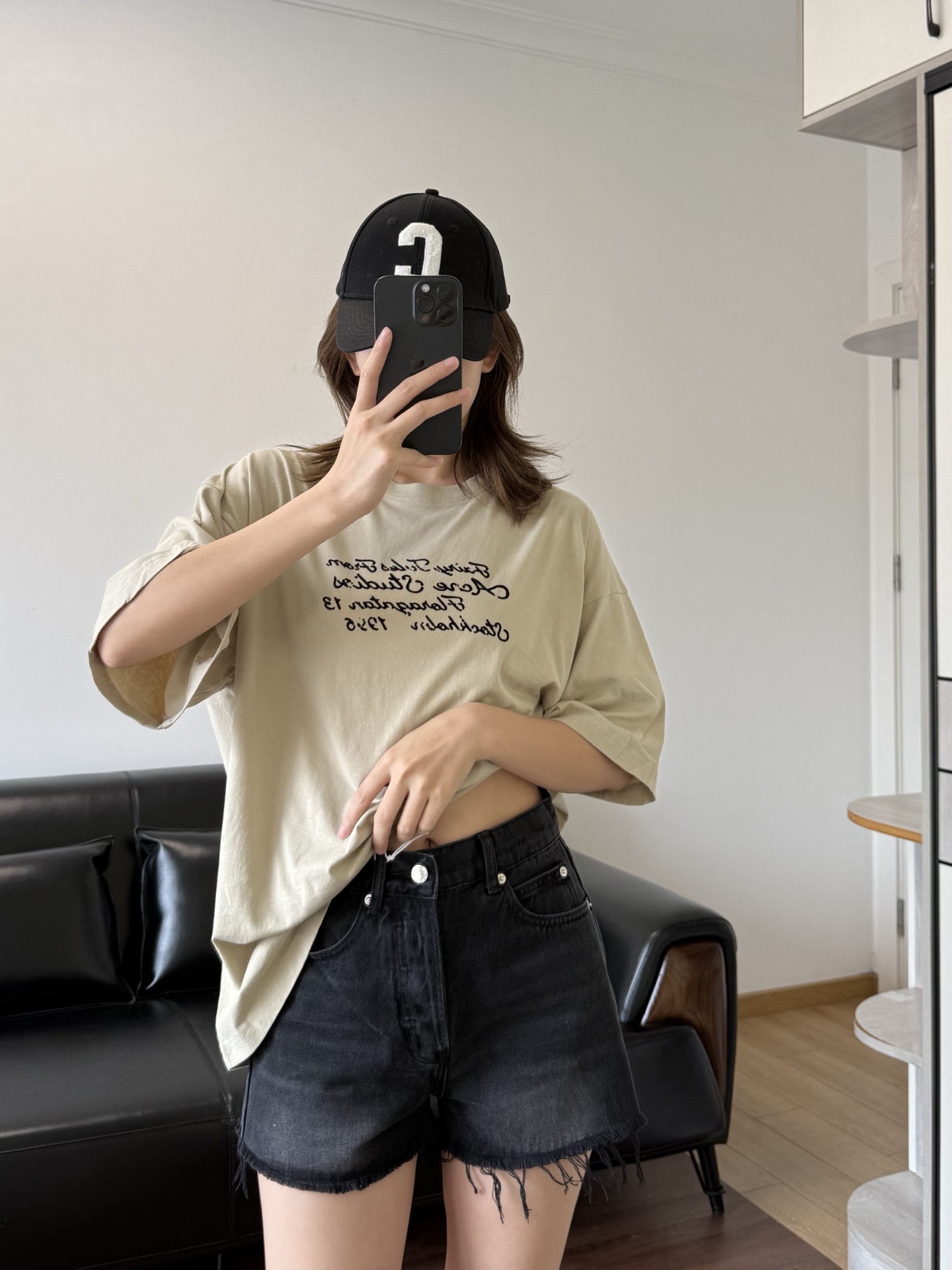 NO:843427,Models with a waist size of 70 should wear M,,19860909模特腰围70要穿M的,,,Women's clothing