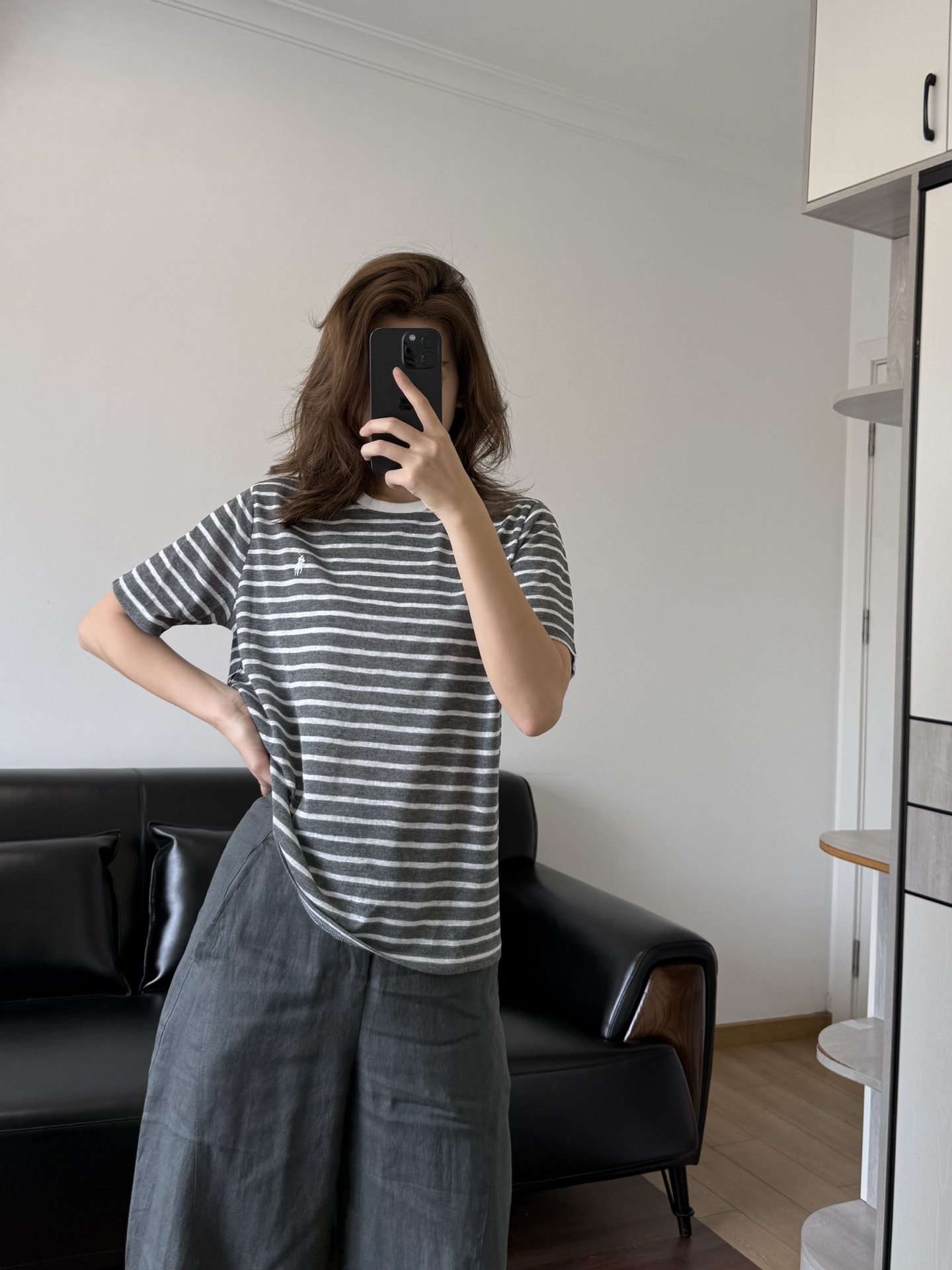 NO:844832,Gray is very slimming,19860909灰色很显瘦,,,Women's clothing