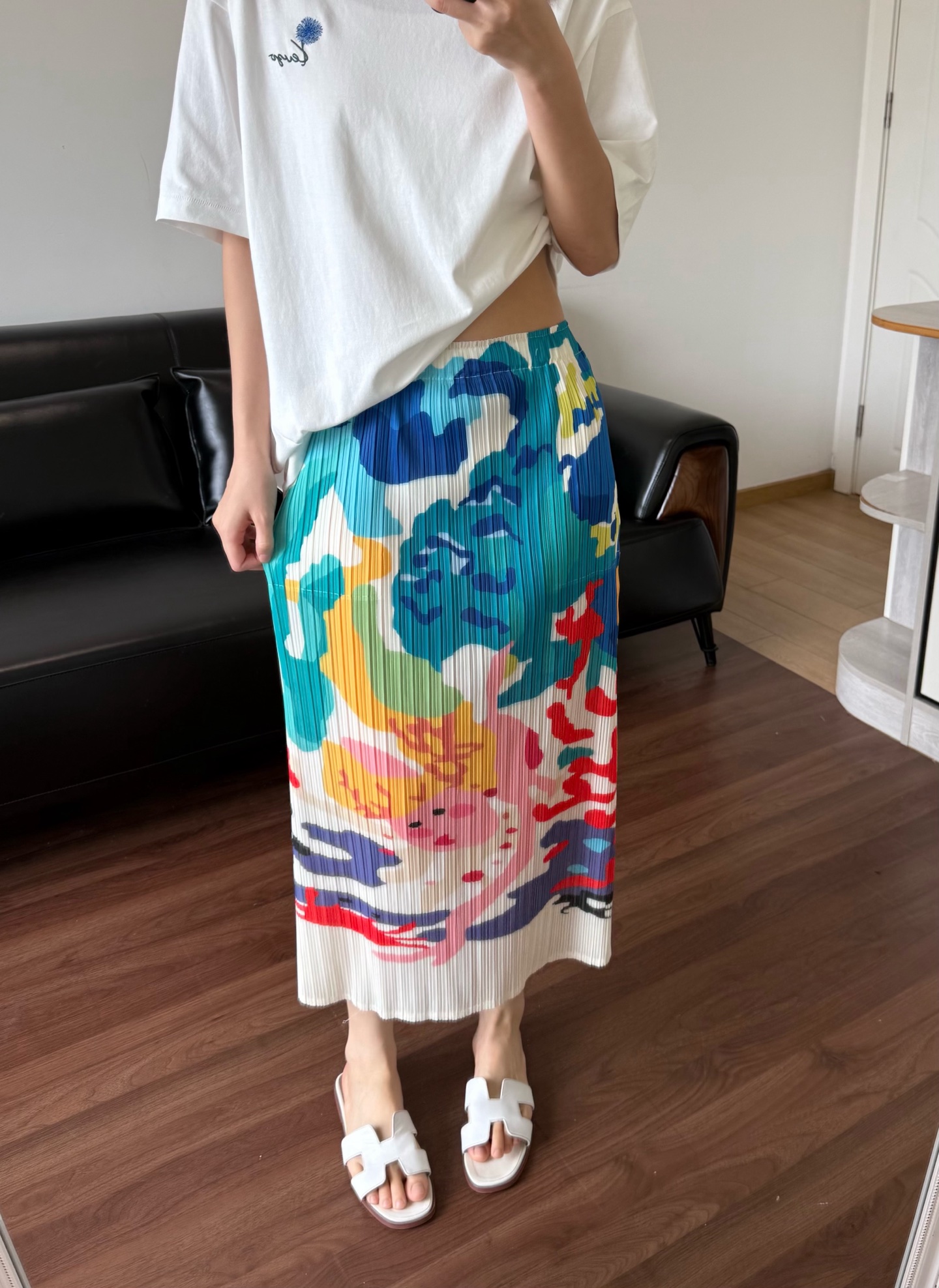 NO:857279,Model 166 98 wears one size fits all,19860909模特166 98穿均码合适,,,Women's clothing