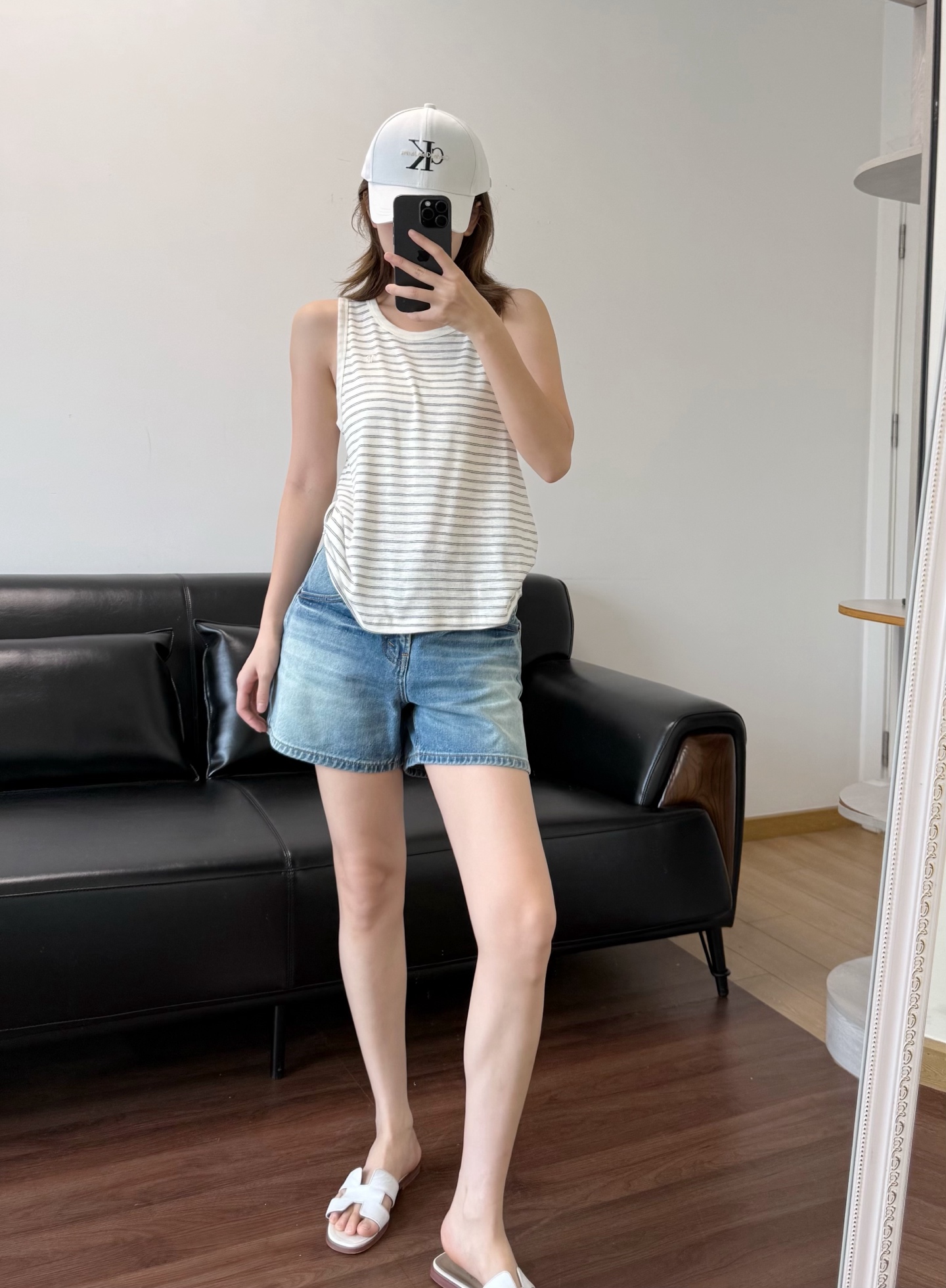 NO:860464,The vest is loose and fits true to size,19860909背心是宽松效果正码拿,,,Women's clothing