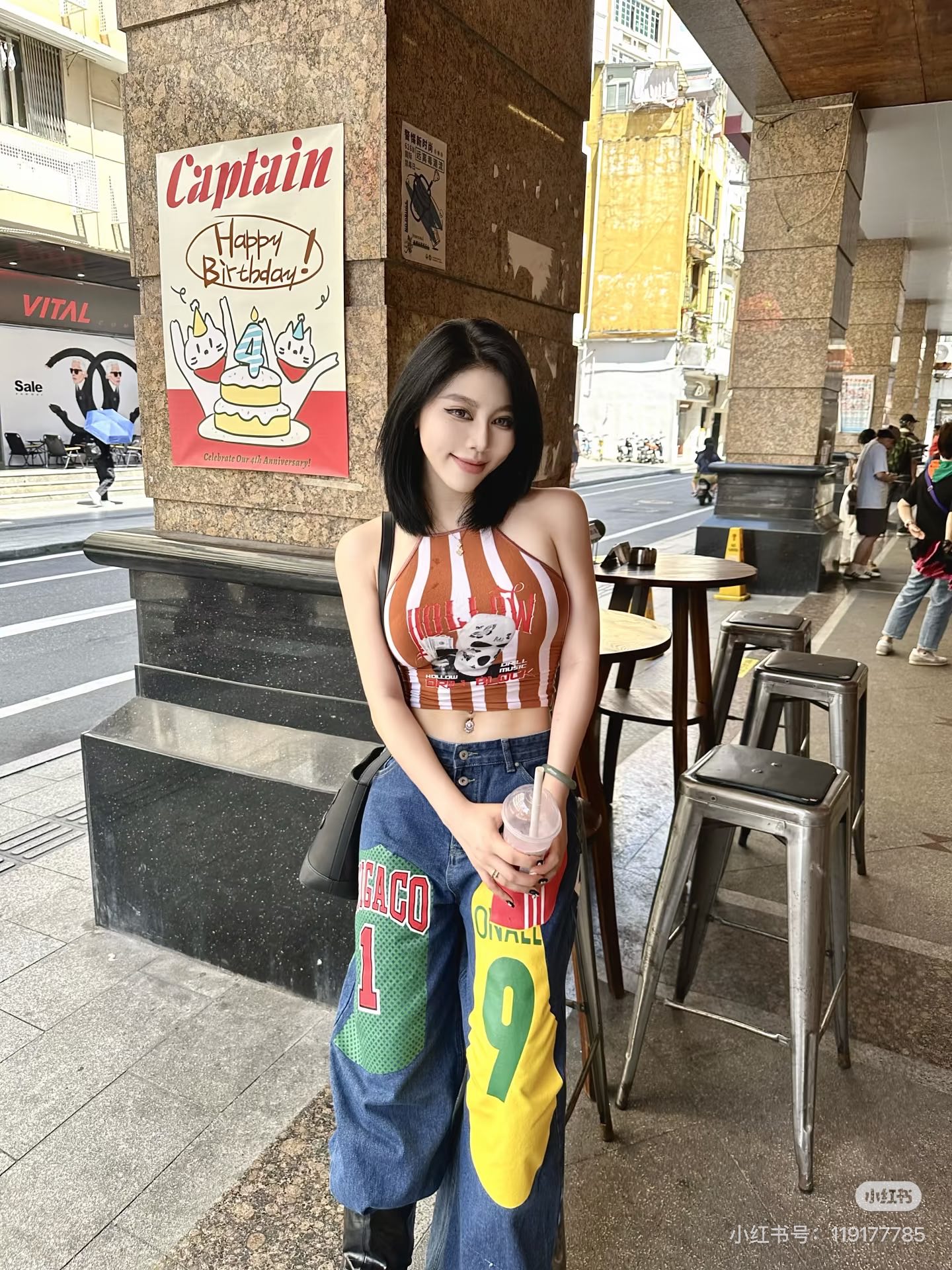 NO:870023,The street atmosphere can be instantly grasped. Trendy people just need money when going out on the street!  !  !  ,,19860909街头氛围感瞬间拿捏 潮人出街刚需款！！！,,,Women's clothing