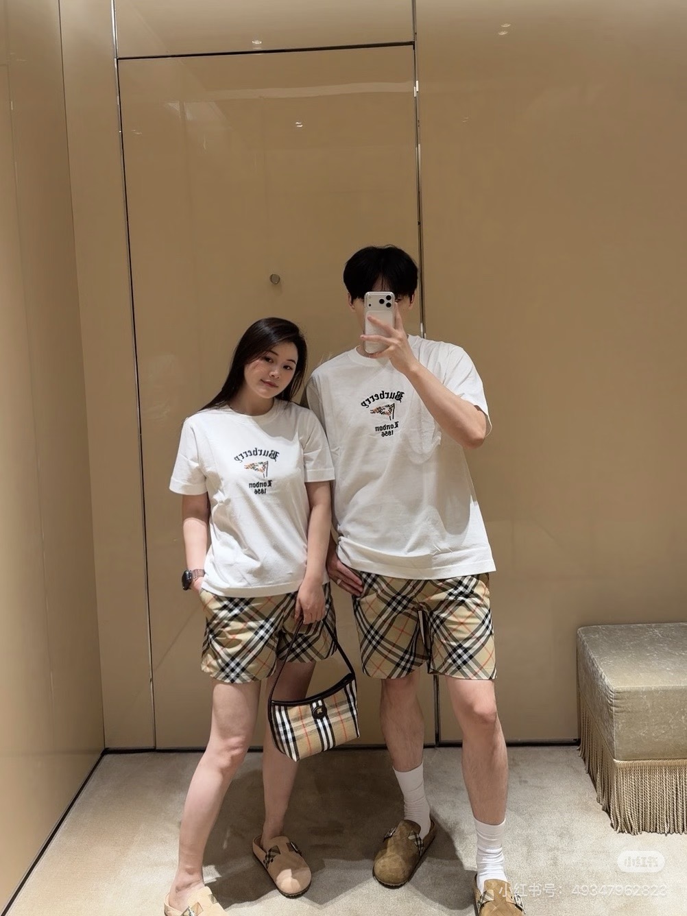 NO:871138,Same style for men and women!  !  !  Suitable for couples,19860909男女同款！！！可搭情侣款,,,Women's clothing
