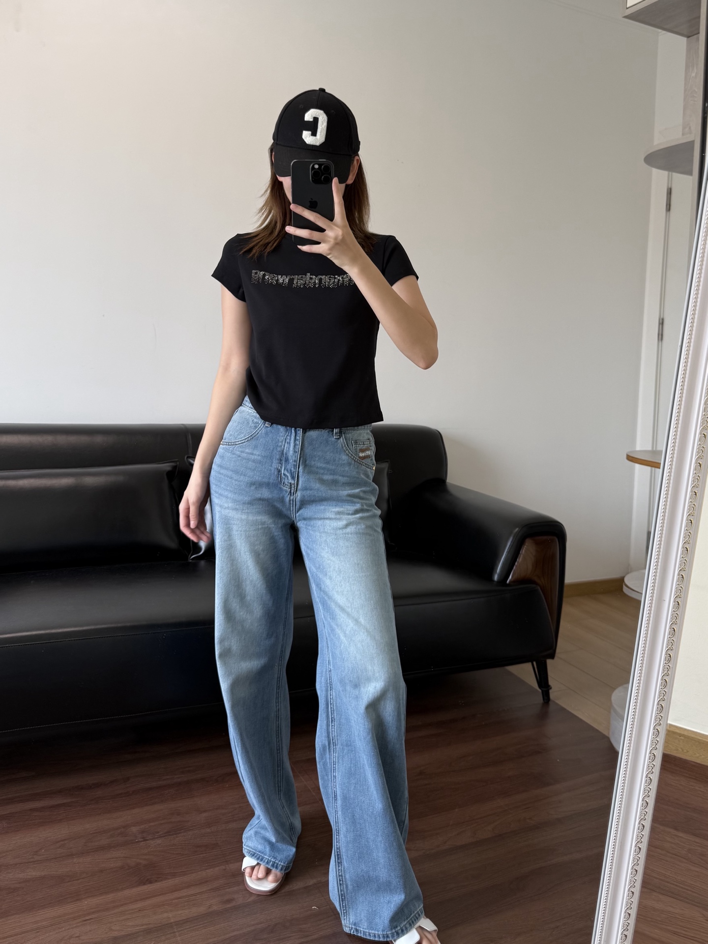 NO:873443,Black makes you look slimmer,19860909黑色更显瘦,,,Women's clothing