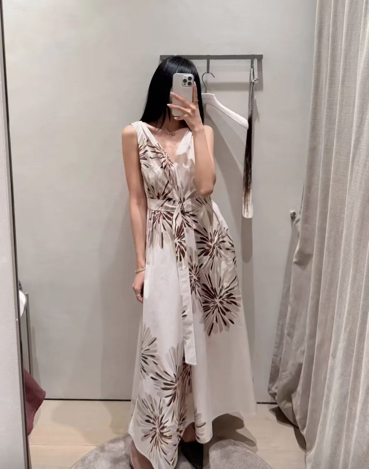 NO:876297,It’s so beautiful!  Very suitable for vacation,19860909真的美晕啦！很适合度假,,,Women's clothing