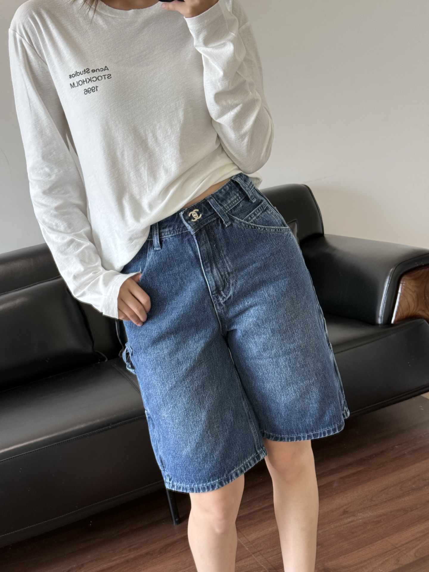 NO:886597,Model 166 98 wears S size with tight waist,,19860909模特166 98穿S码腰围紧身,,,Women's clothing