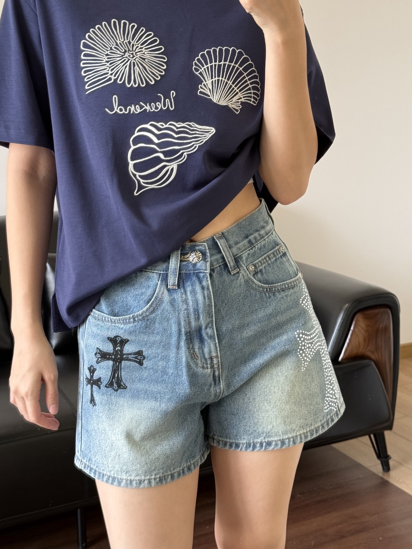 NO:888842,Model 166 98 wears size S, which is suitable.19860909模特166 98穿S码合适,,,Women's clothing