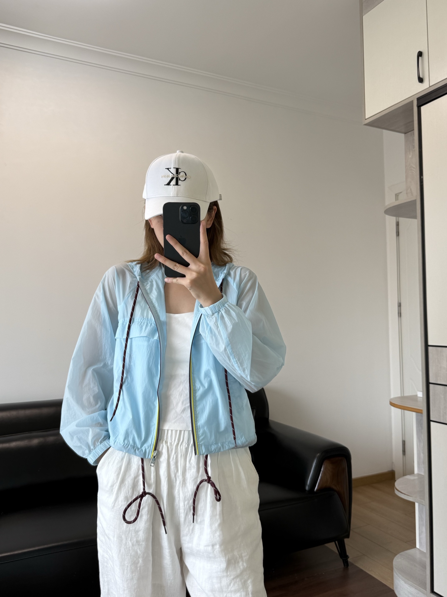 NO:890484,Model 166 98 wears size S, which is suitable.19860909模特166 98穿S码合适,,,Women's clothing