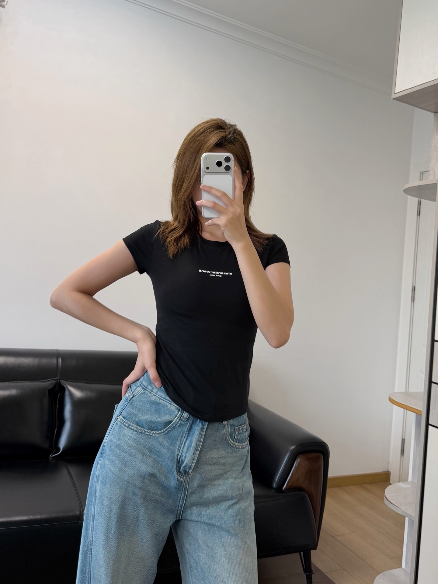 NO:892016,The clothes have a slimming effect, and black makes you look slimmer,19860909衣服属于修身效果 黑色更显瘦,,,Women's clothing