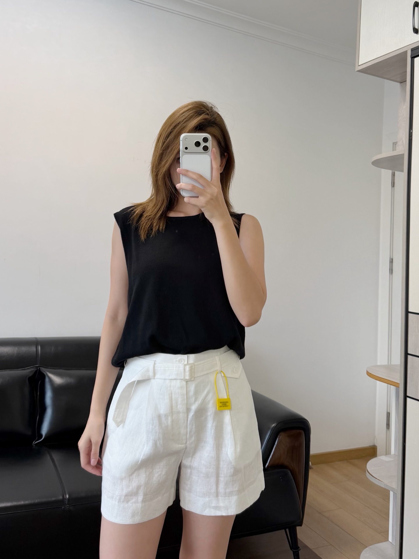 NO:892039,The pants are not stretchy. Go up the size of the card.19860909裤子是没有弹力的 卡码往大,,,Women's clothing