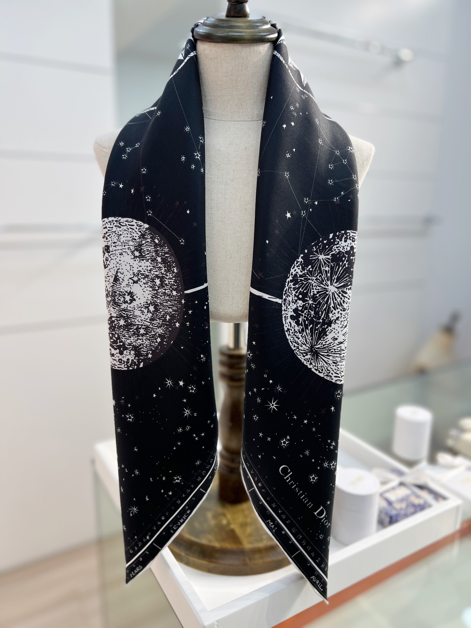 Dior 星座系列～90真丝印花方巾