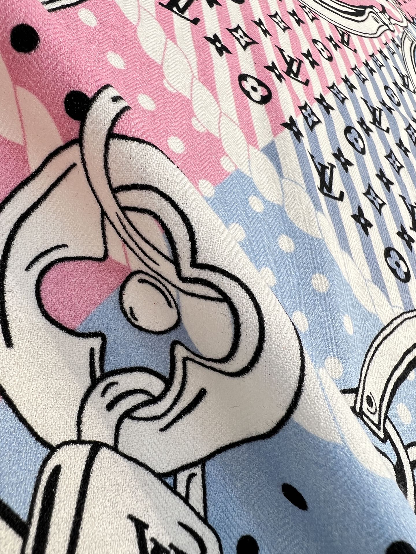 OCEAN BANDANA 140双面同色丝毛披肩【Lv秋冬新品】Ocean Bandana 披肩取材华