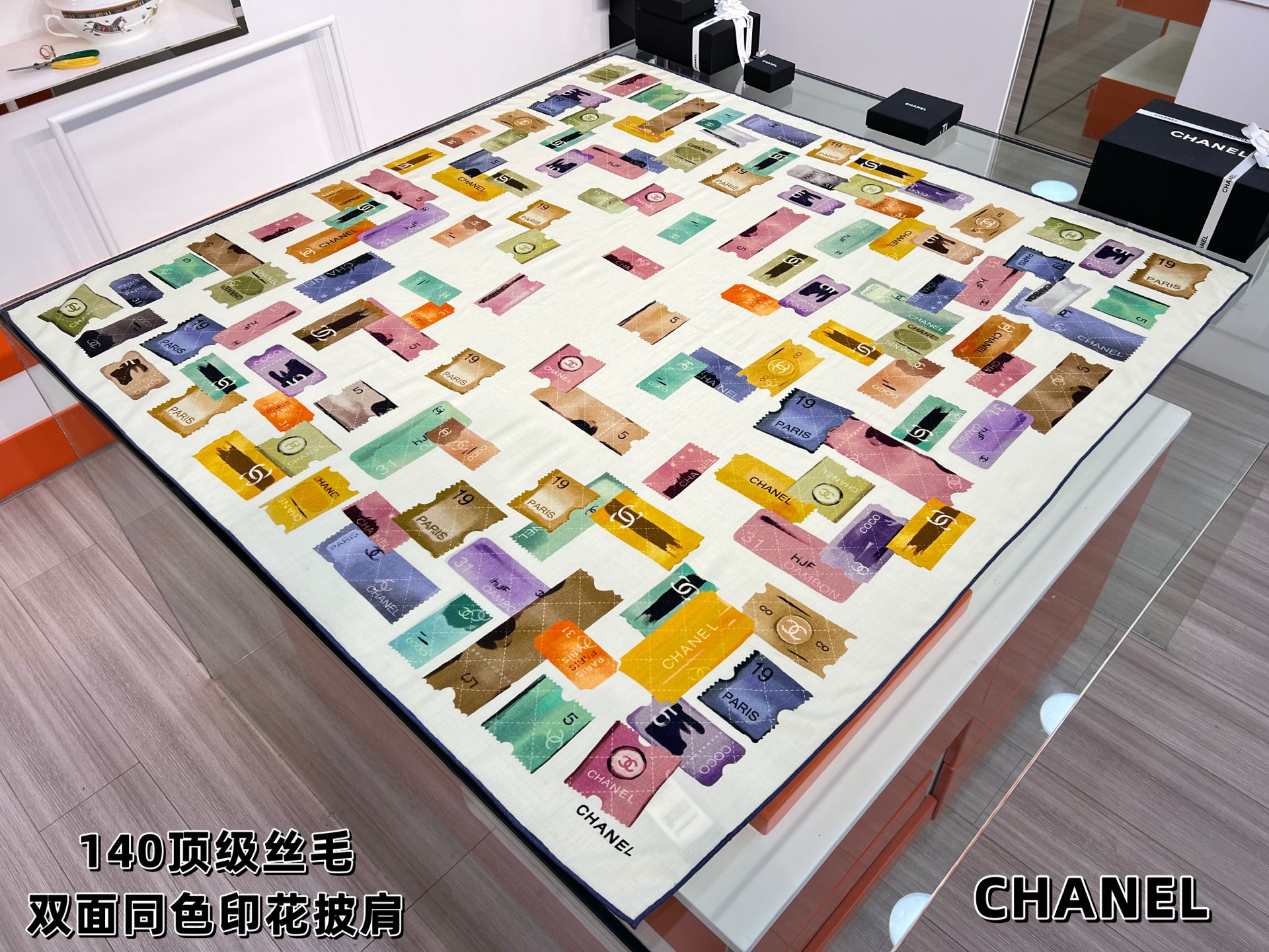 💰Chanel ~25秋冬新品～“集邮藏家”【140双面丝毛披肩】手工卷边丝毛方巾（30%桑蚕丝70%羊