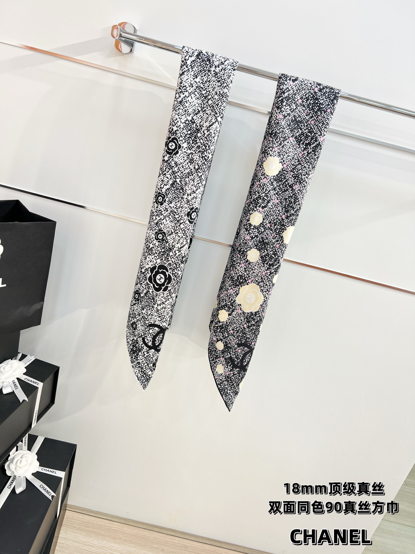 Chanel ~25。【18mm顶级真丝双面同色】花呢纹理与山茶花结合的设计简洁大气且时尚感满满香家一贯