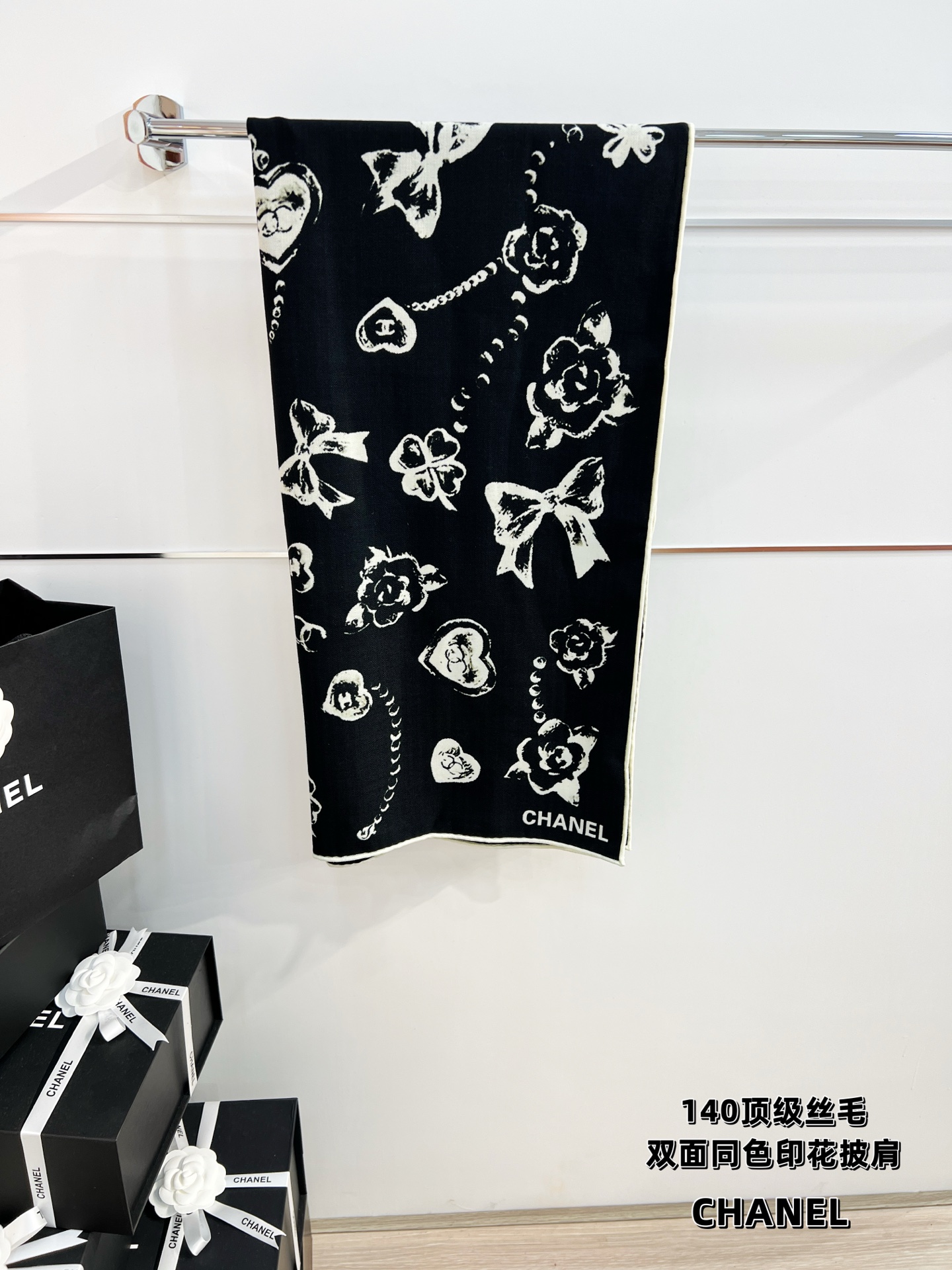 Chanel ~25秋冬新品～【爱心珍珠四叶草】【140双面丝毛披肩】手工卷边丝毛方巾（30%桑蚕丝70