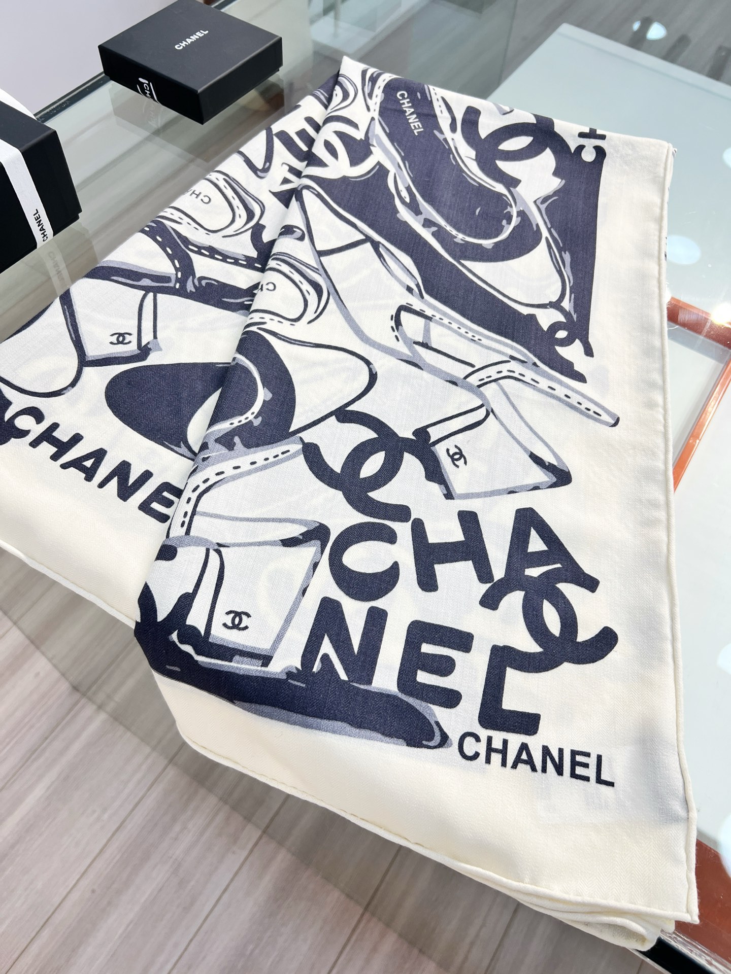 Chanel ~25秋冬新品～高跟鞋与 字母