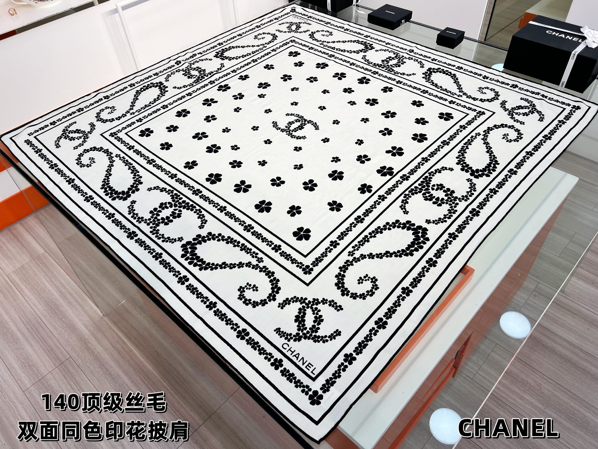 💰Chanel ~25秋冬新品～【幸运草双C组合】【140双面丝毛披肩】手工卷边丝毛方巾（30%桑蚕丝7
