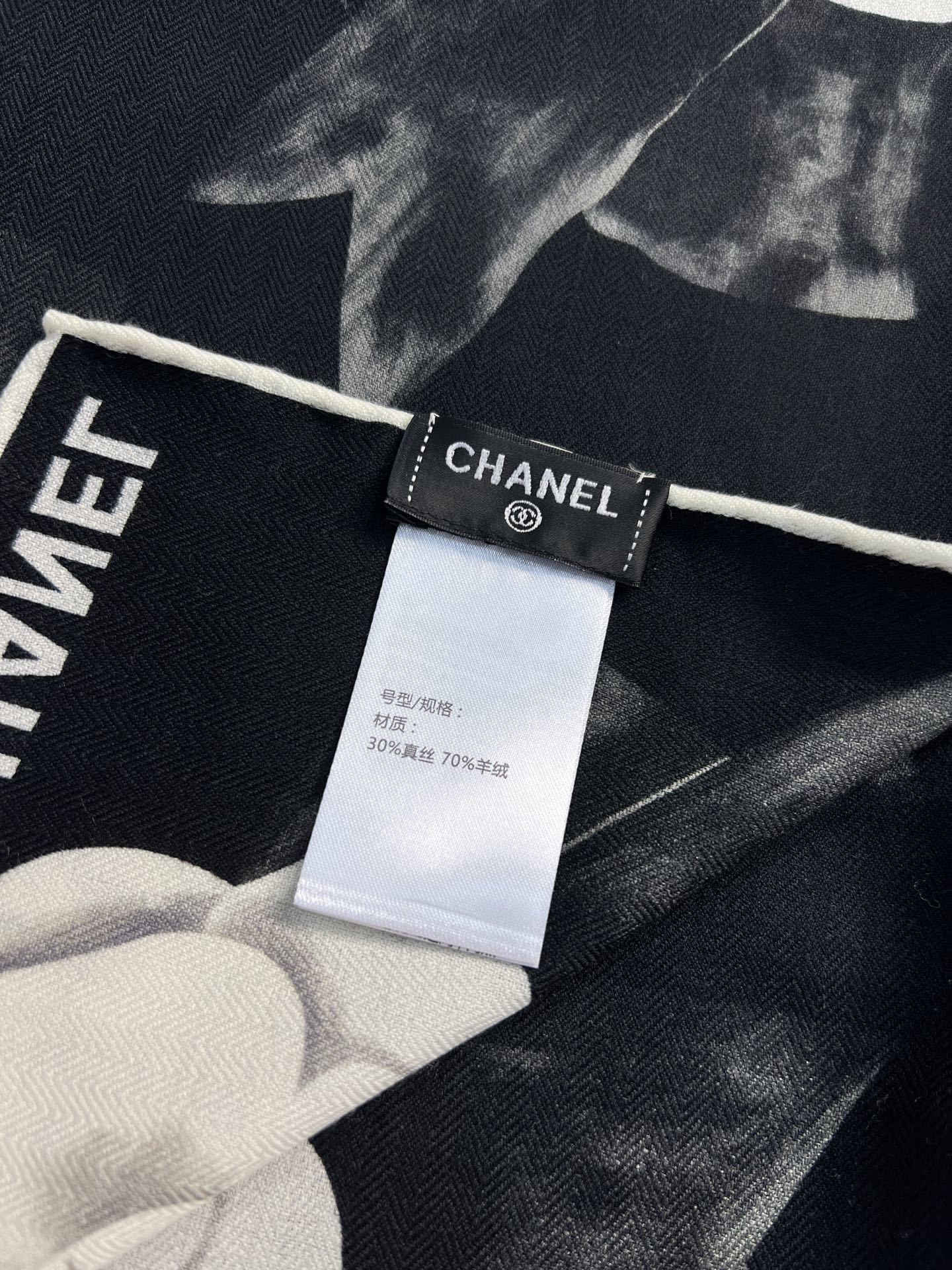 💰Chanel ~25秋冬新品~“山茶花与蝴蝶结”【140双面丝毛披肩】手工卷边丝毛方巾(30%桑蚕丝7