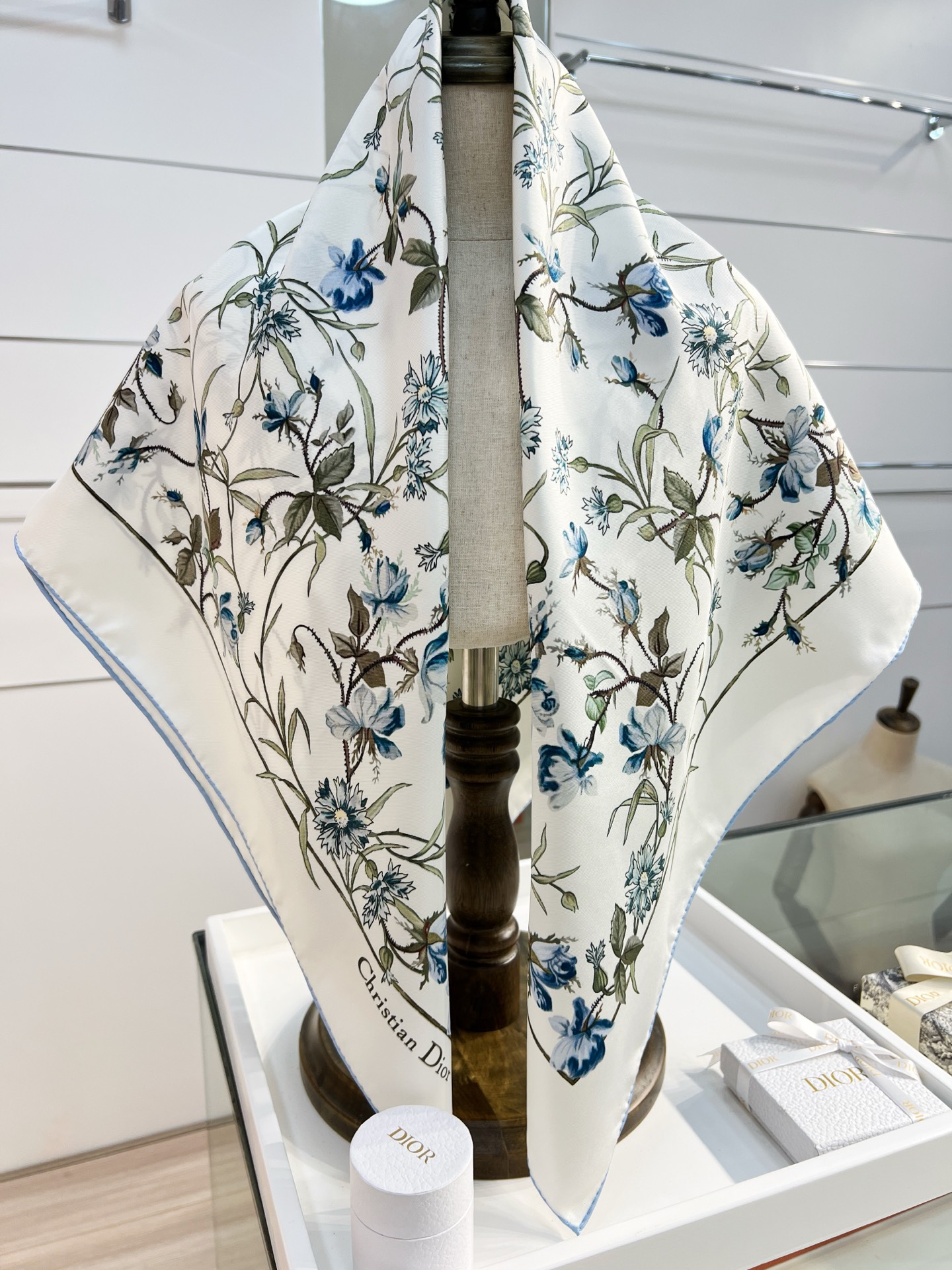 Dior Dior 双面印花方巾