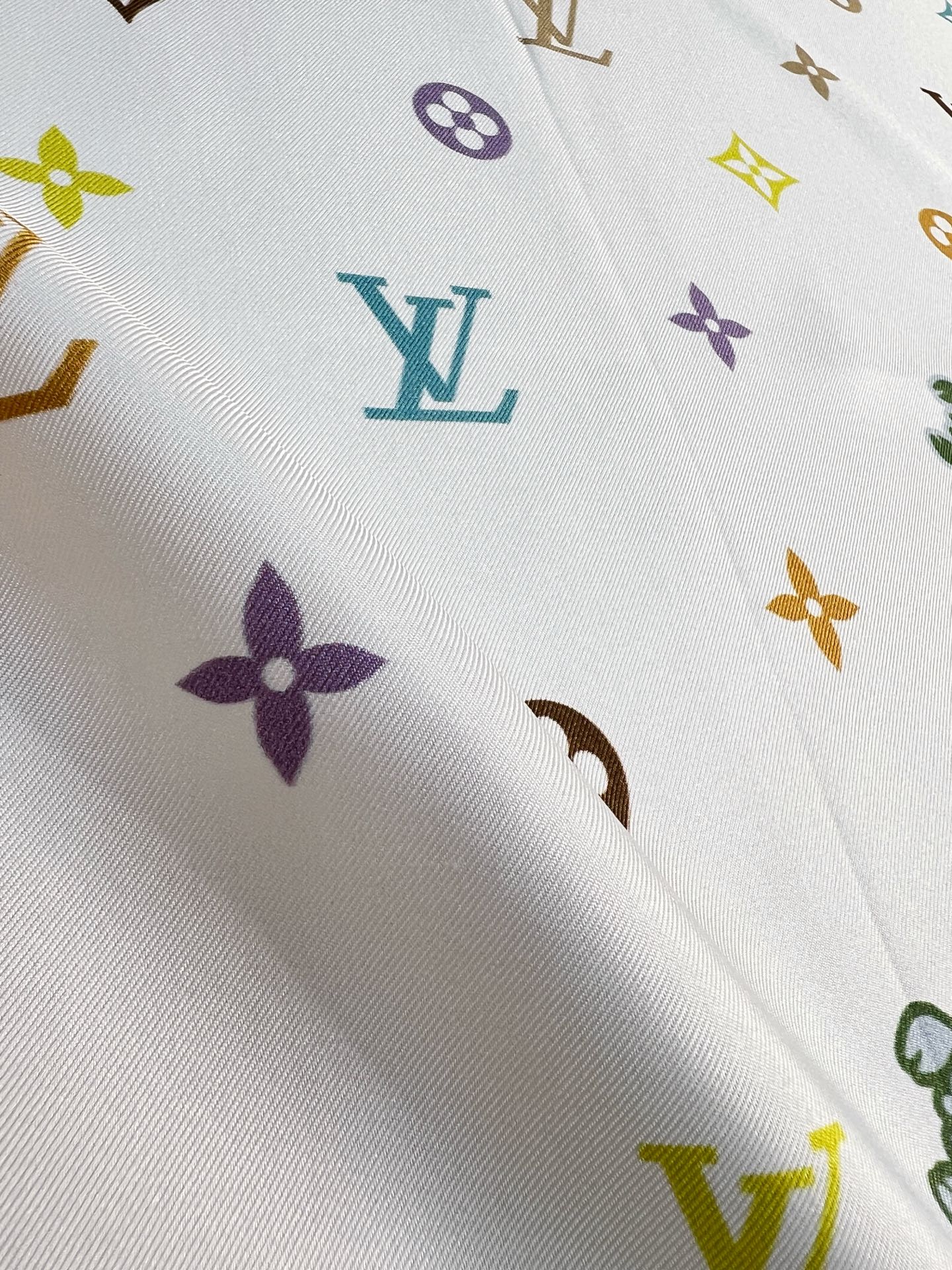 Louis Vuitton 路易威登标识
