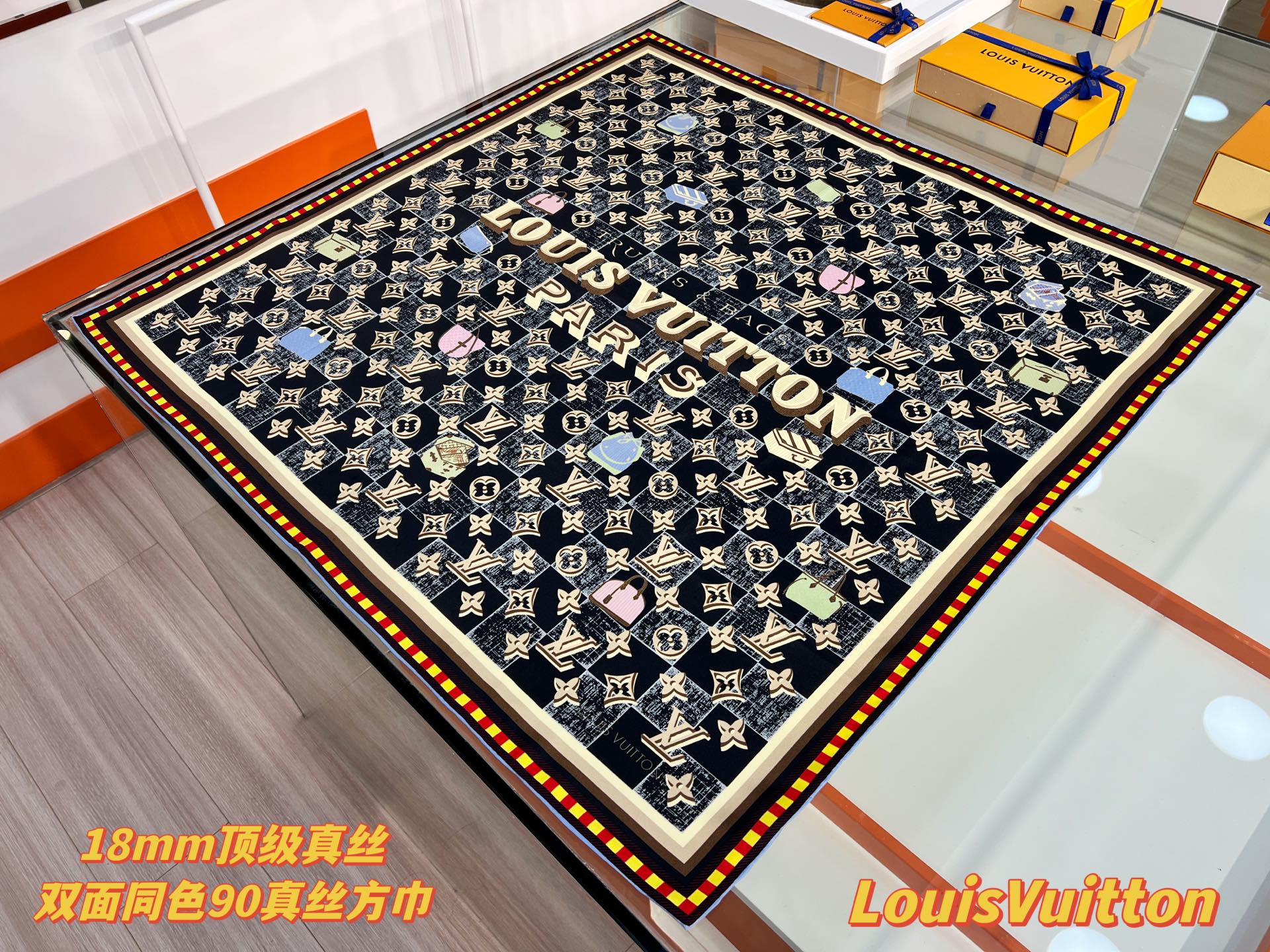 Louis Vuitton Damiergram 桑蚕丝方巾歌颂旅行之美 以创意笔触展现路易威登历史底蕴 可轻松点亮日常造型