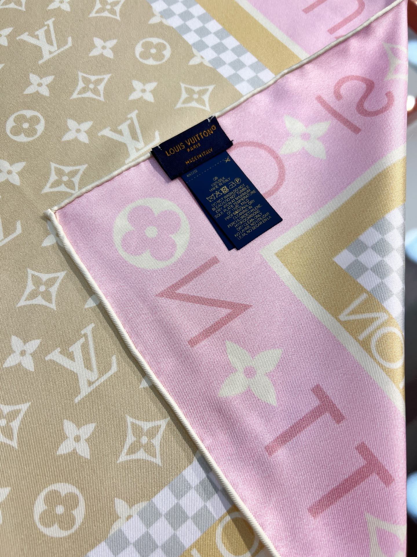 Louis Vuitton 路易威登标识