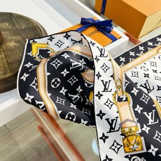MONOGRAM CONFIDENTIAL 方巾【18mm顶级真丝双面同色丝巾】Monogram Con MONOGRAM CONFIDENTIAL 方巾【18mm顶级真丝双面同色丝巾】Monogram Con