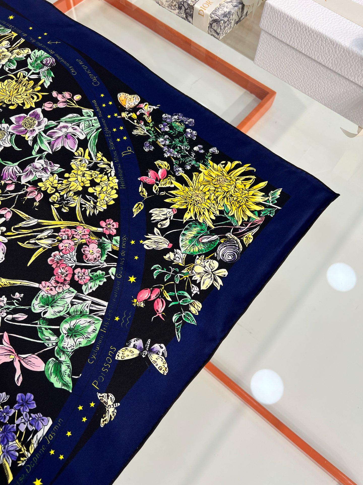 Dior 双面同色90印花方巾