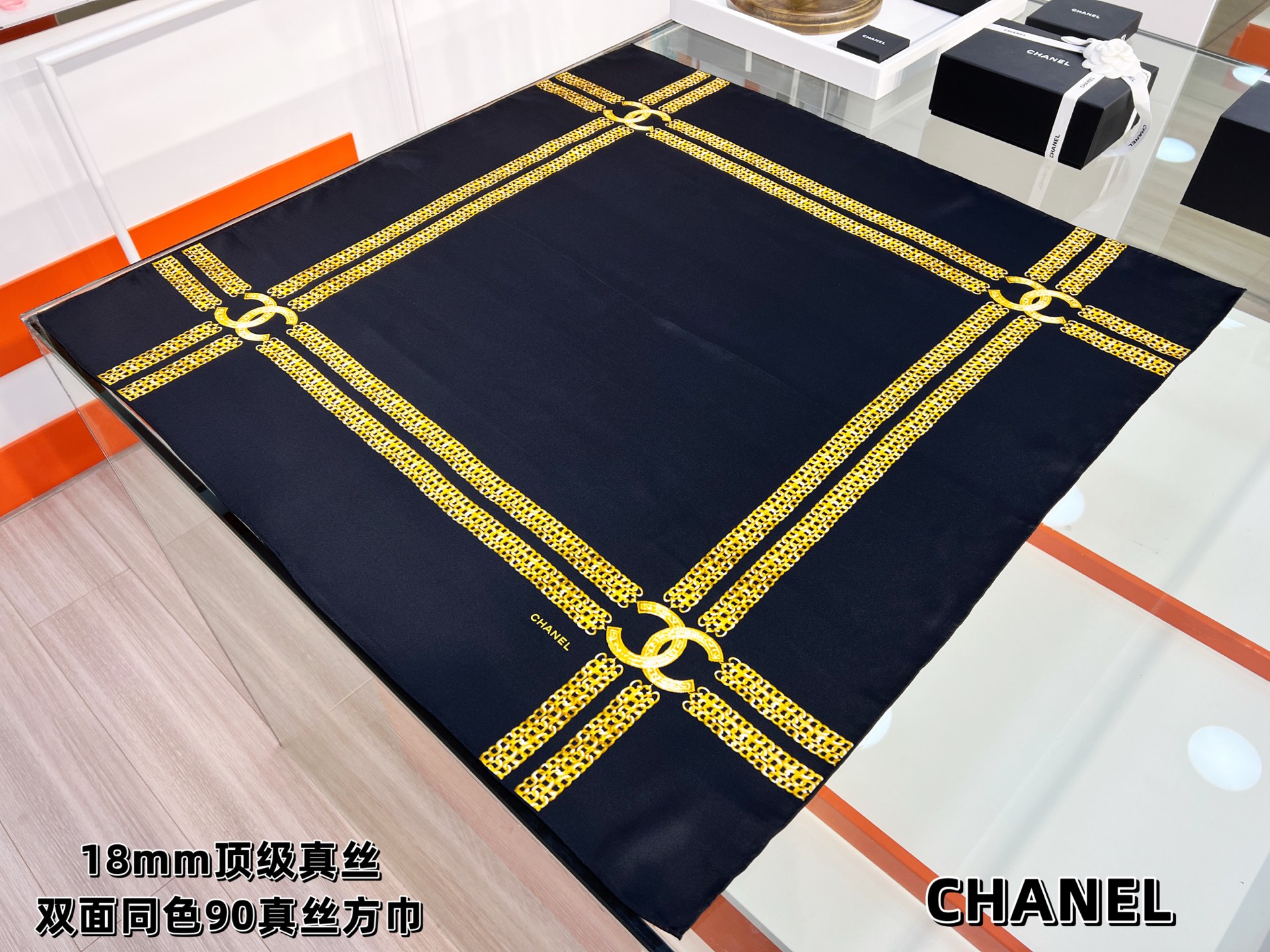 Chanel ~26新品～90双面真丝