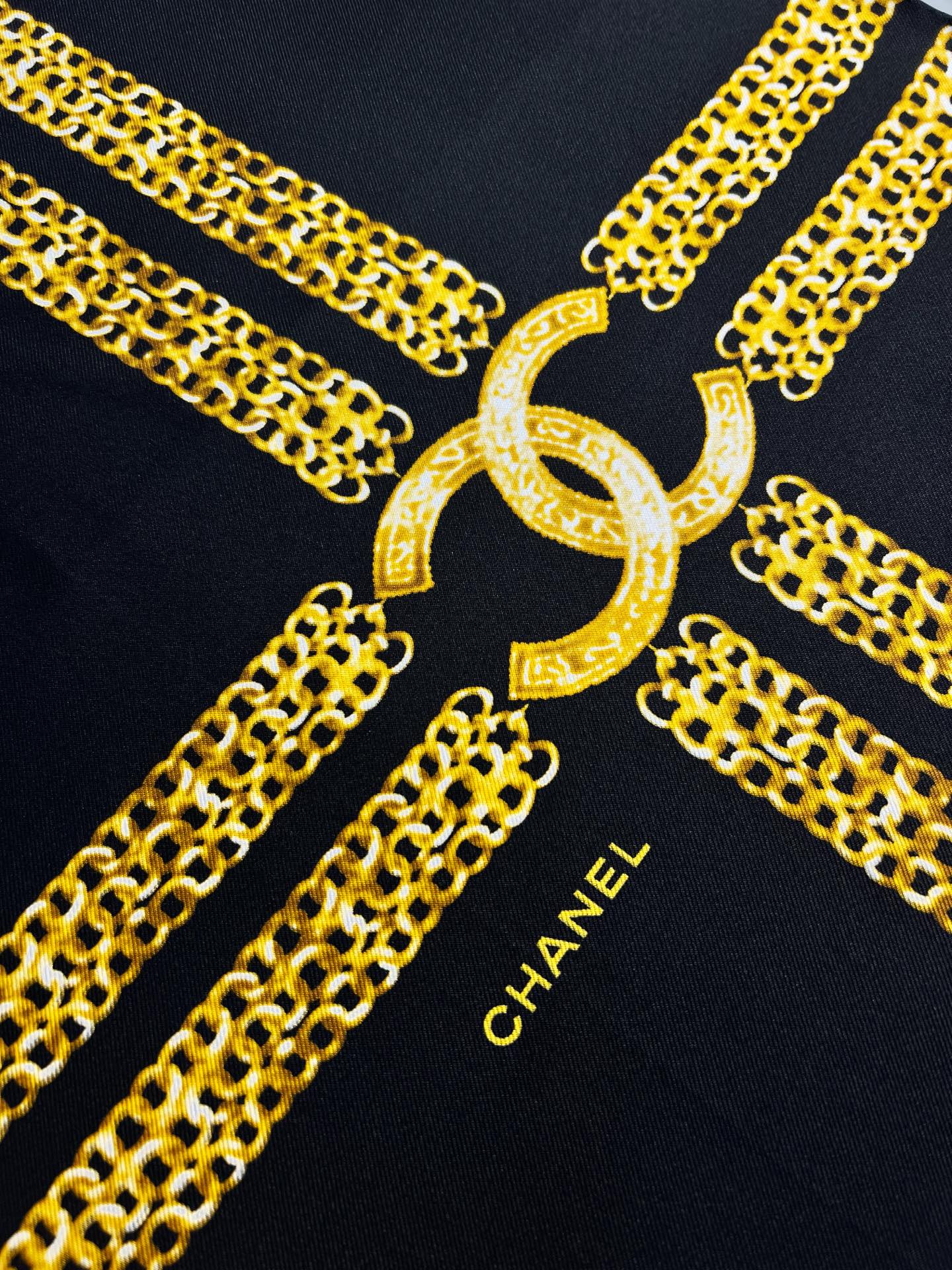 Chanel ~26新品～90双面真丝
