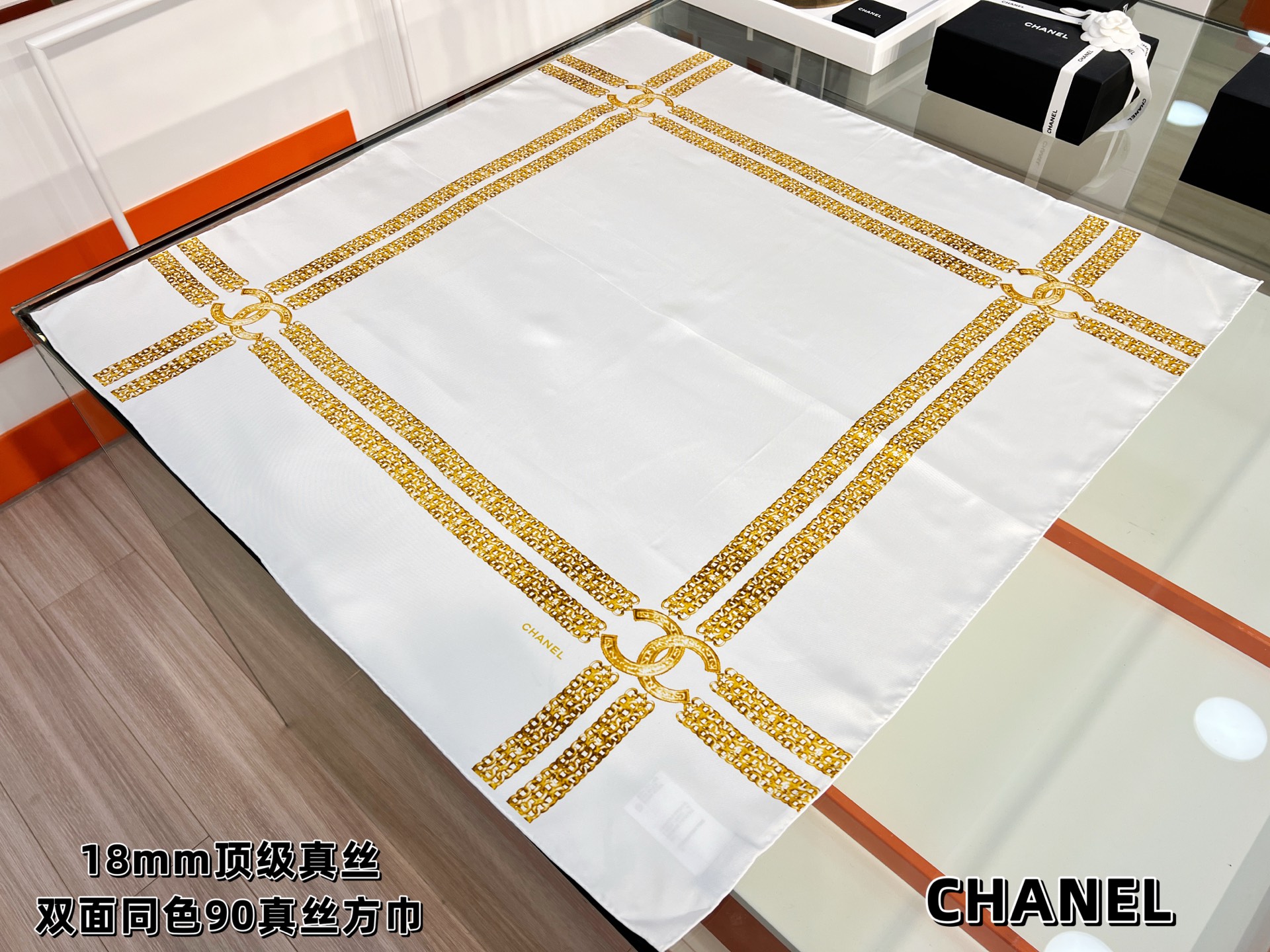 Chanel ~26新品～90双面真丝