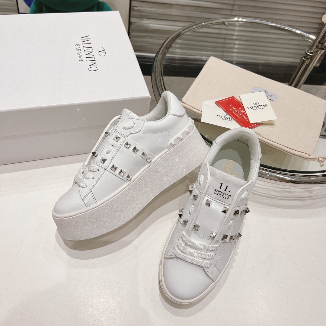 Valentino 2024 Rocktud Untitled Sports Shoes: Premium Leather, High Rubber Base. - 图片 4