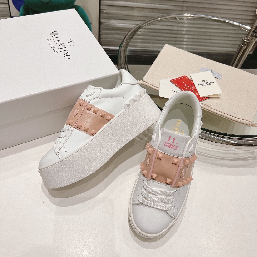 Valentino 2024 Rockstud Untitled Sports & Leisure Shoes: Premium Design and Comfort. - 图片 4