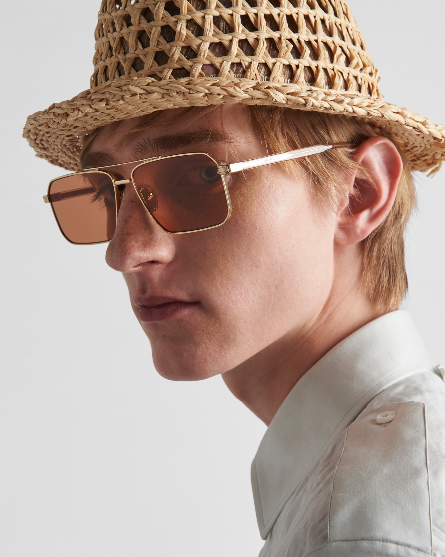  PRADA
MODEL：SPR A57
SIZE：61口15-145
