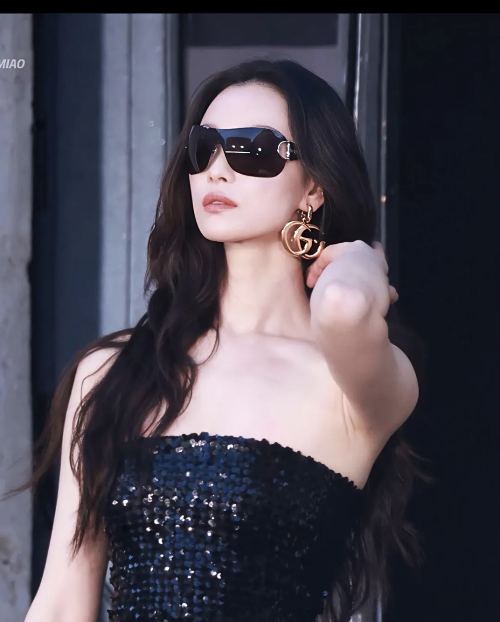 Gucci Sunglasses GG2174S