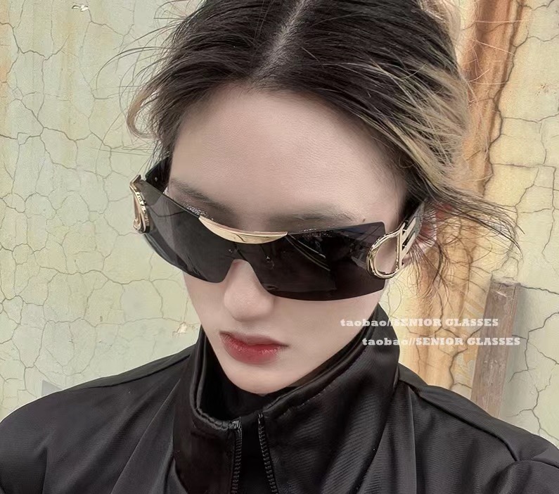 DiorMOD：Dior Y2KSize：135-125