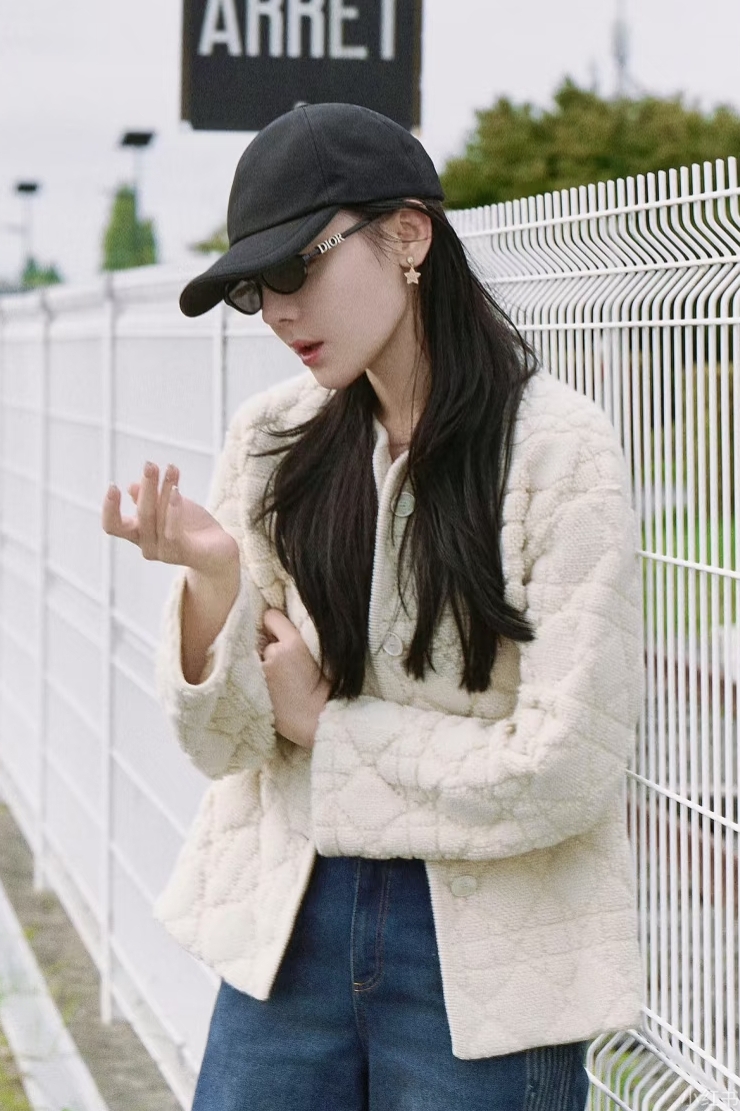 DIORMODEL: Treasure R1I SIZE:53口17-145