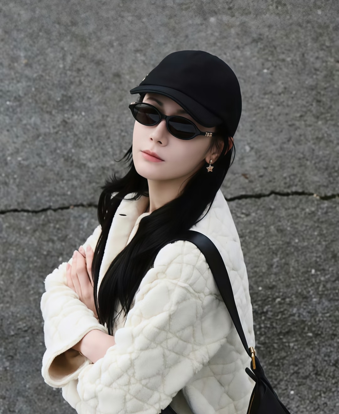 DIORMODEL: Treasure R1I SIZE:53口17-145