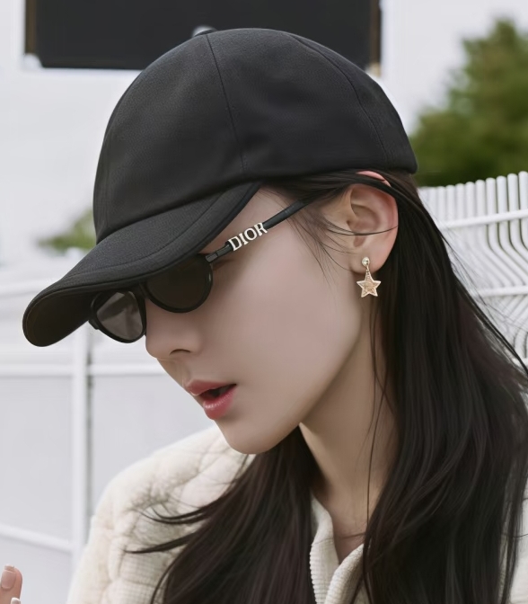 DIORMODEL: Treasure R1I SIZE:53口17-145