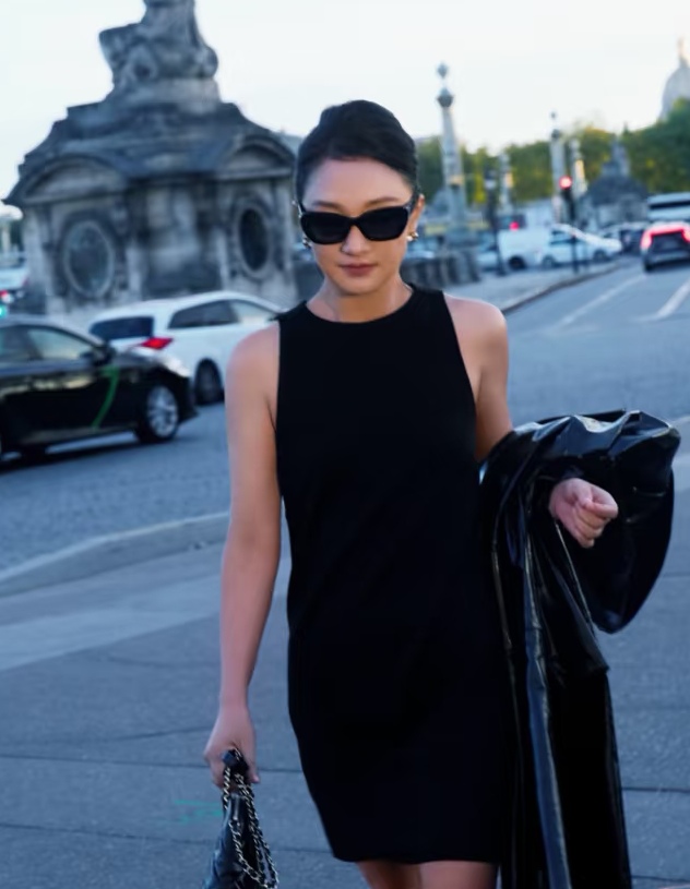 CHANELMODEL：A71766SIZE：53口17-140