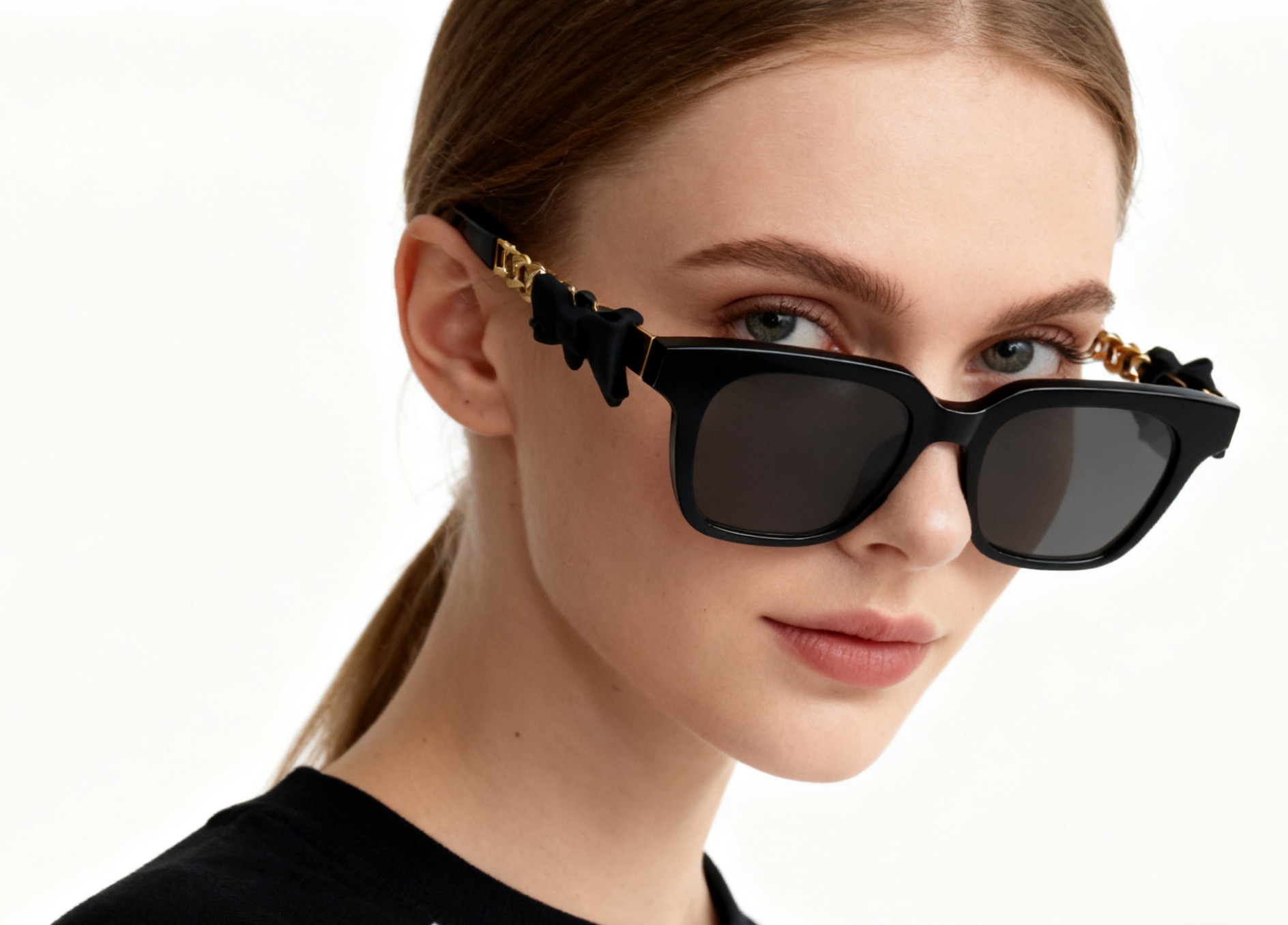 CHANELMODEL：CH9226QSIZE：47口20-142